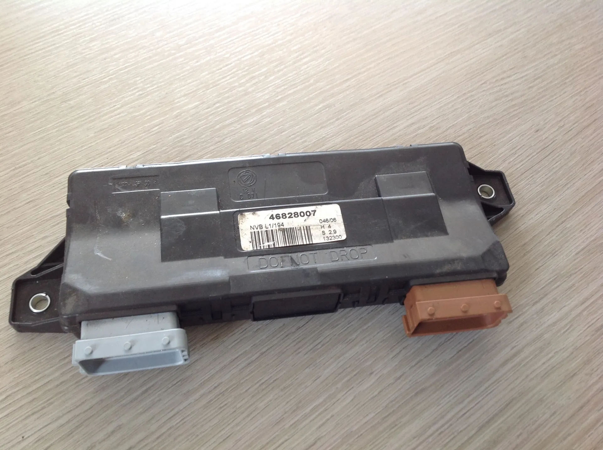 CENTRALINA COMFORT con codice 46828007 da FIAT Croma 2Â° Serie Diesel