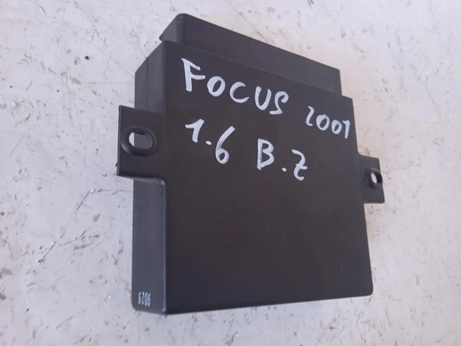 CENTRALINA COMFORT con codice 5WK47240B da FORD Focus Berlina 2Â° Serie 1600 Benzina con codice motore FYDA/FYDA (2002)