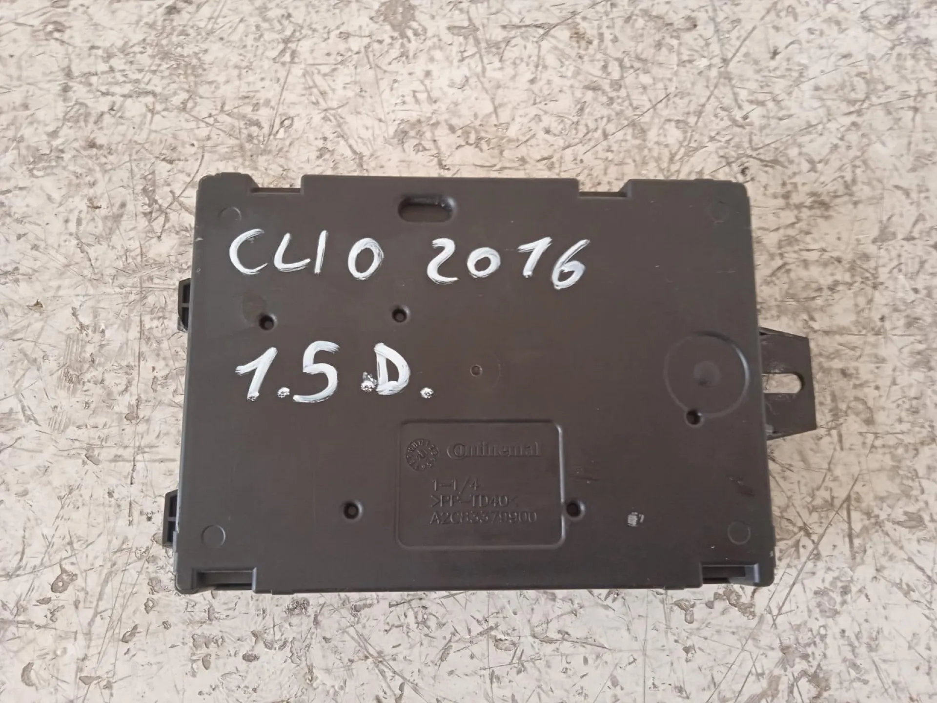 CENTRALINA COMFORT con codice A2C92226605 da RENAULT Clio Serie IV (12>19) 1500 Diesel con codice motore K9K/K9K (2016)