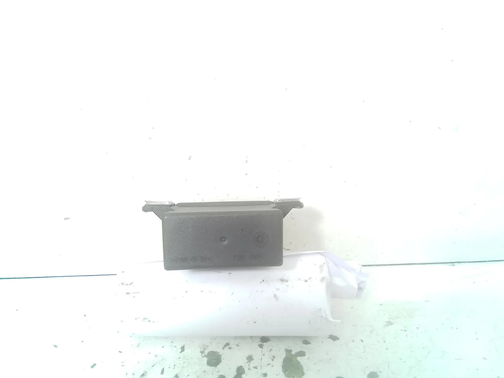 CENTRALINA CORRETTORE ASSETTO FARI con codice 60679670 da LANCIA Thesis 1Â° Serie 2400 Diesel 136 (2006)