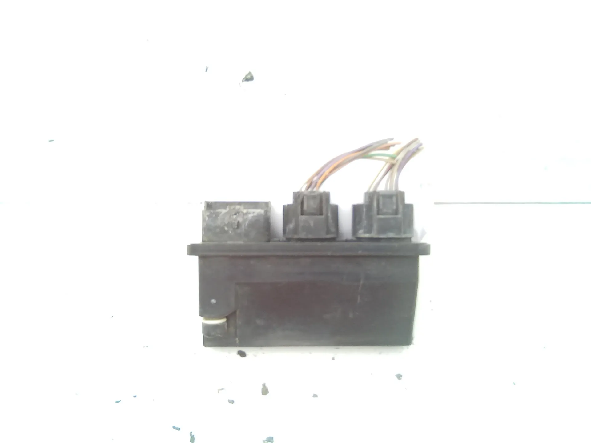 CENTRALINA FARI con codice 8200528158 da RENAULT Megane Cabrio (02>10) 2000 Diesel 110 kW / 150 CV (2008)