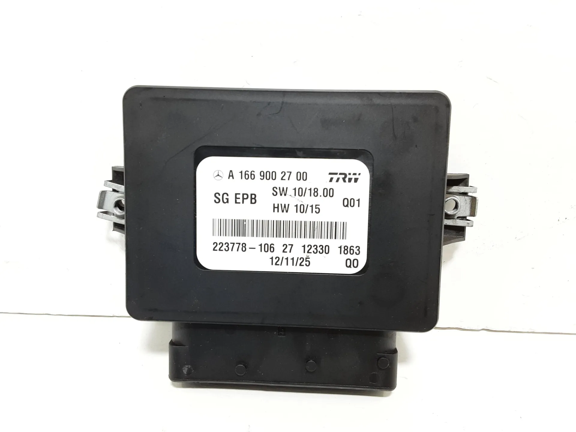 CENTRALINA FRENO STAZIONAMENTO con codice A1669002700 da MERCEDES Classe B W246 2Â° Serie 1800 Diesel 80 kW / 109 CV con codice motore 651901/OM 651.901 (2013)