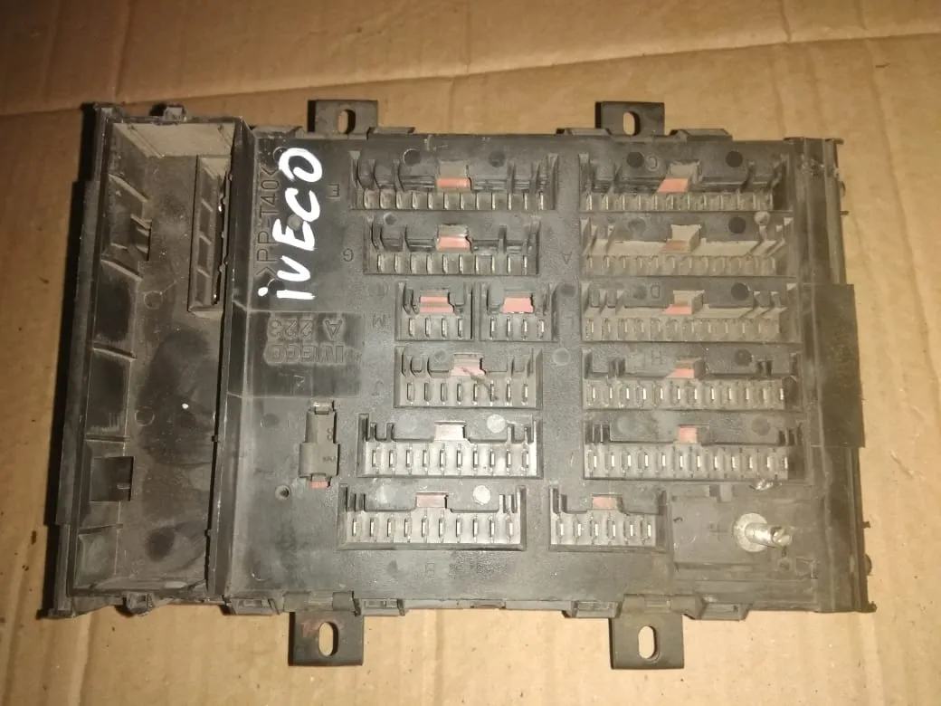 Centralina fusibili Iveco daily del 1998 2.5 Diesel
