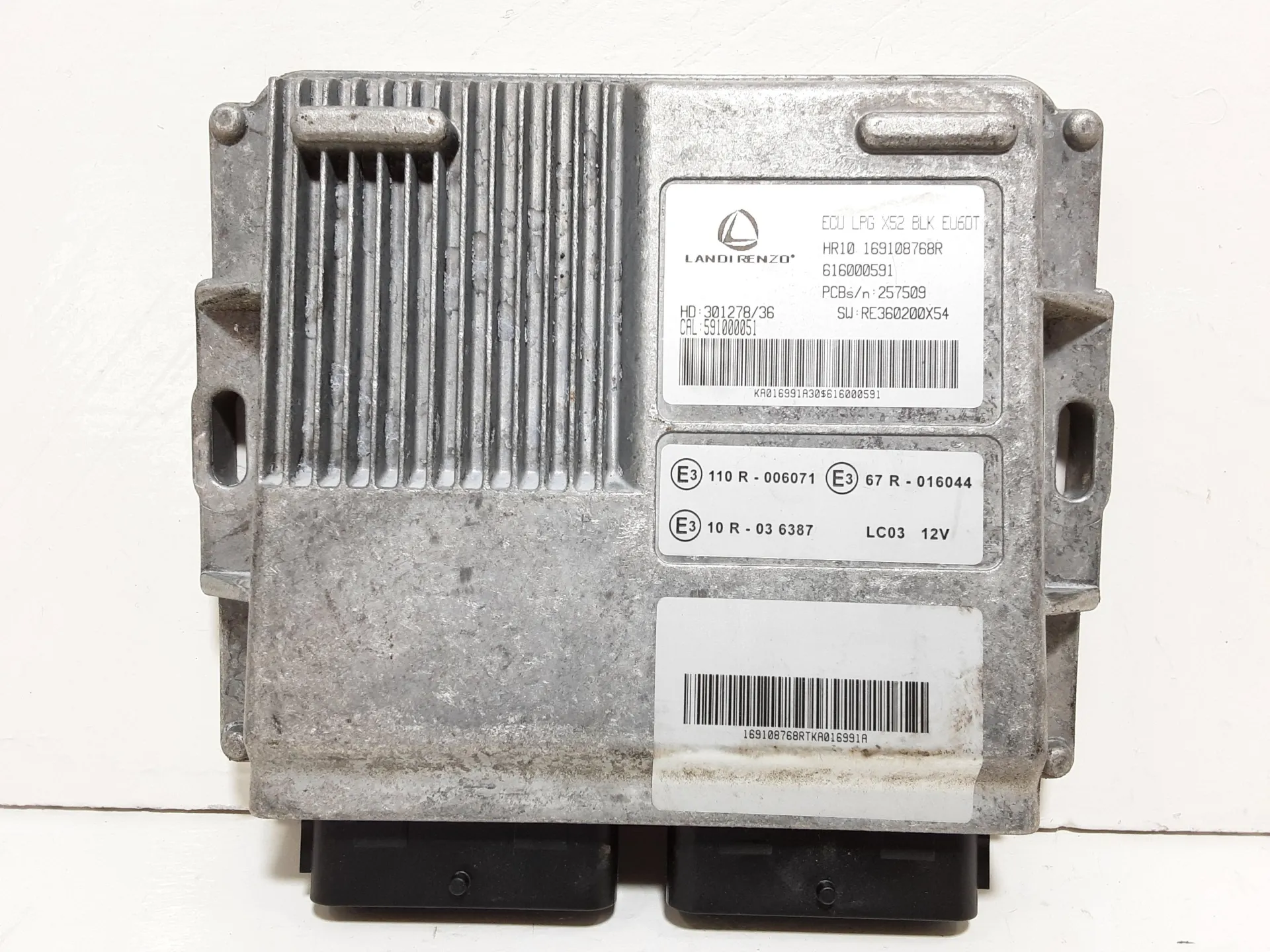 CENTRALINA GPL con codice 169108768R da DACIA Sandero Serie II (12>20) 1000 Bifuel/Gas 74 kW / 101 CV con codice motore H4D D4/H4D 450, H4D 460 (2020)