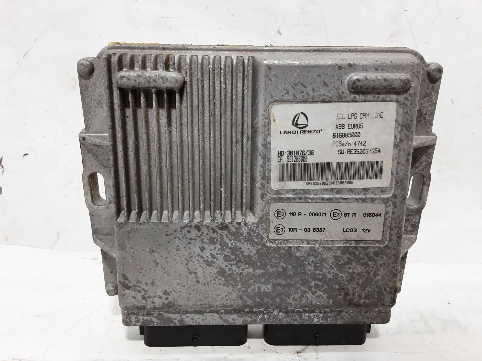 CENTRALINA GPL con codice 61688900 da RENAULT Clio Serie (08>15) 1200 Bifuel/Gas 54 kW / 73 CV con codice motore D4FP7/D4F 740 (2013)