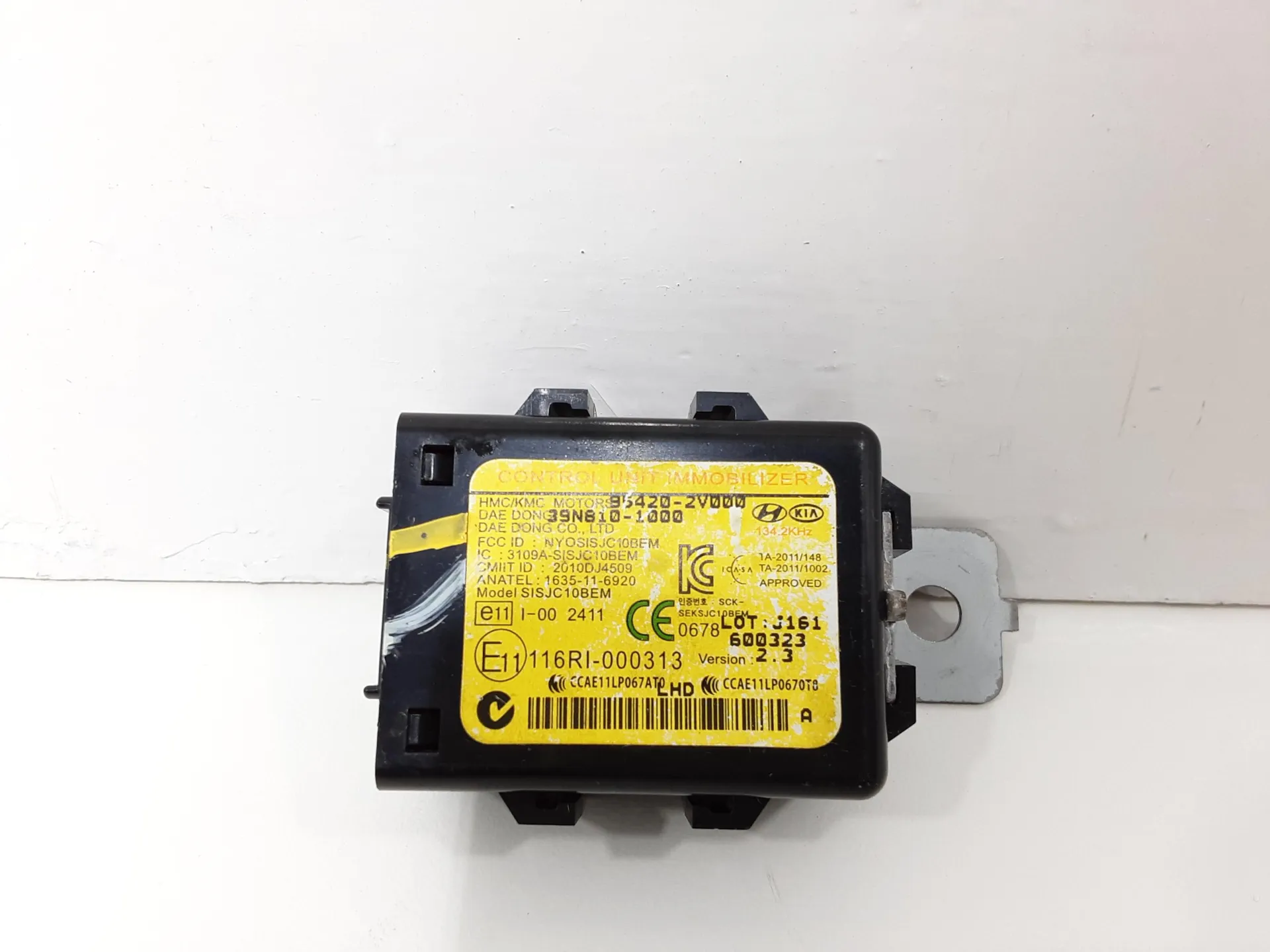 CENTRALINA IMMOBILIZER con codice 954202V000 da HYUNDAI Tucson serie 1700 Diesel 85 kW / 116 CV con codice motore D4FD/D4FD (2016)
