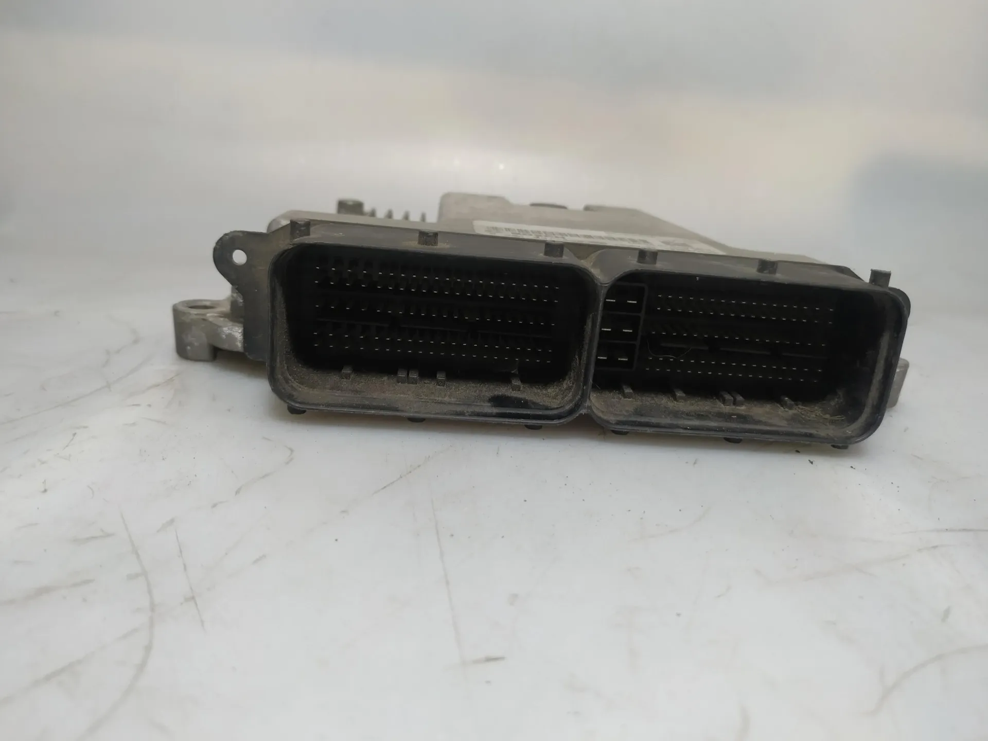CENTRALINA INIEZIONE con codice 0281031428 da ALFA ROMEO Giulietta Serie (940_) (13>) Benzina