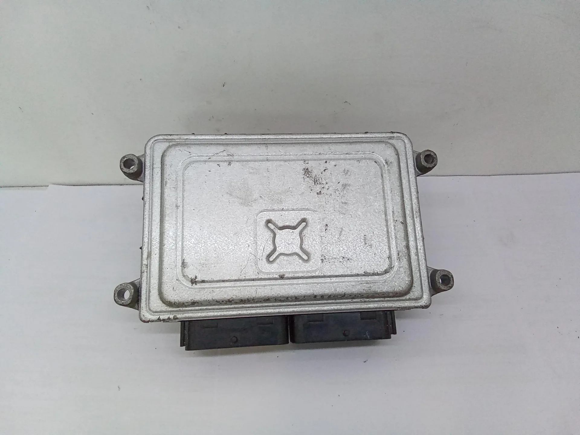 CENTRALINA INIEZIONE con codice 5wy5992a da CHEVROLET Aveo 2Â° Serie 1200 Benzina (2012)