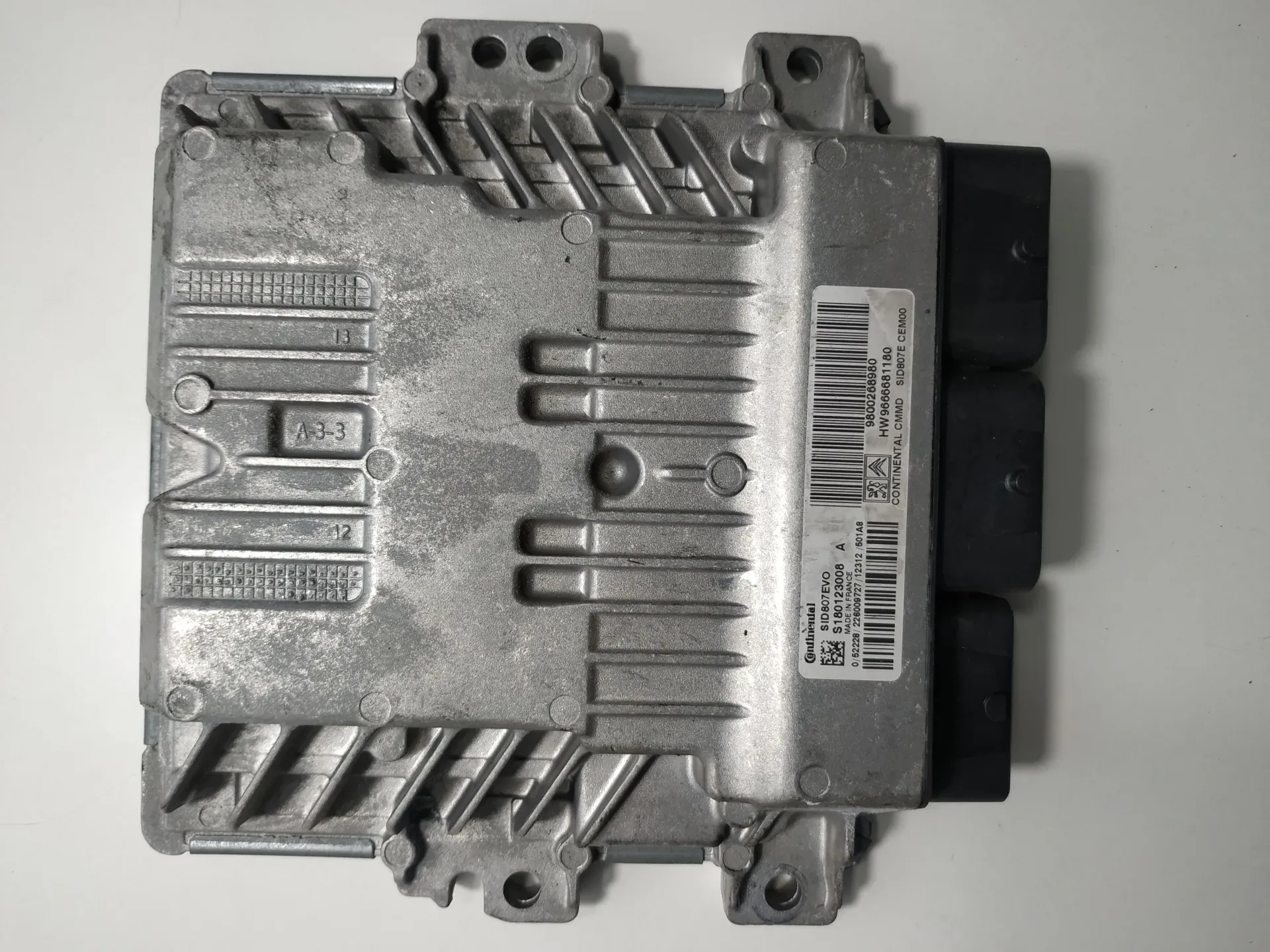 CENTRALINA INIEZIONE con codice 9800268980 da PEUGEOT 308 S. Wagon con codice motore 9H05 Diesel 1560 (08>14)