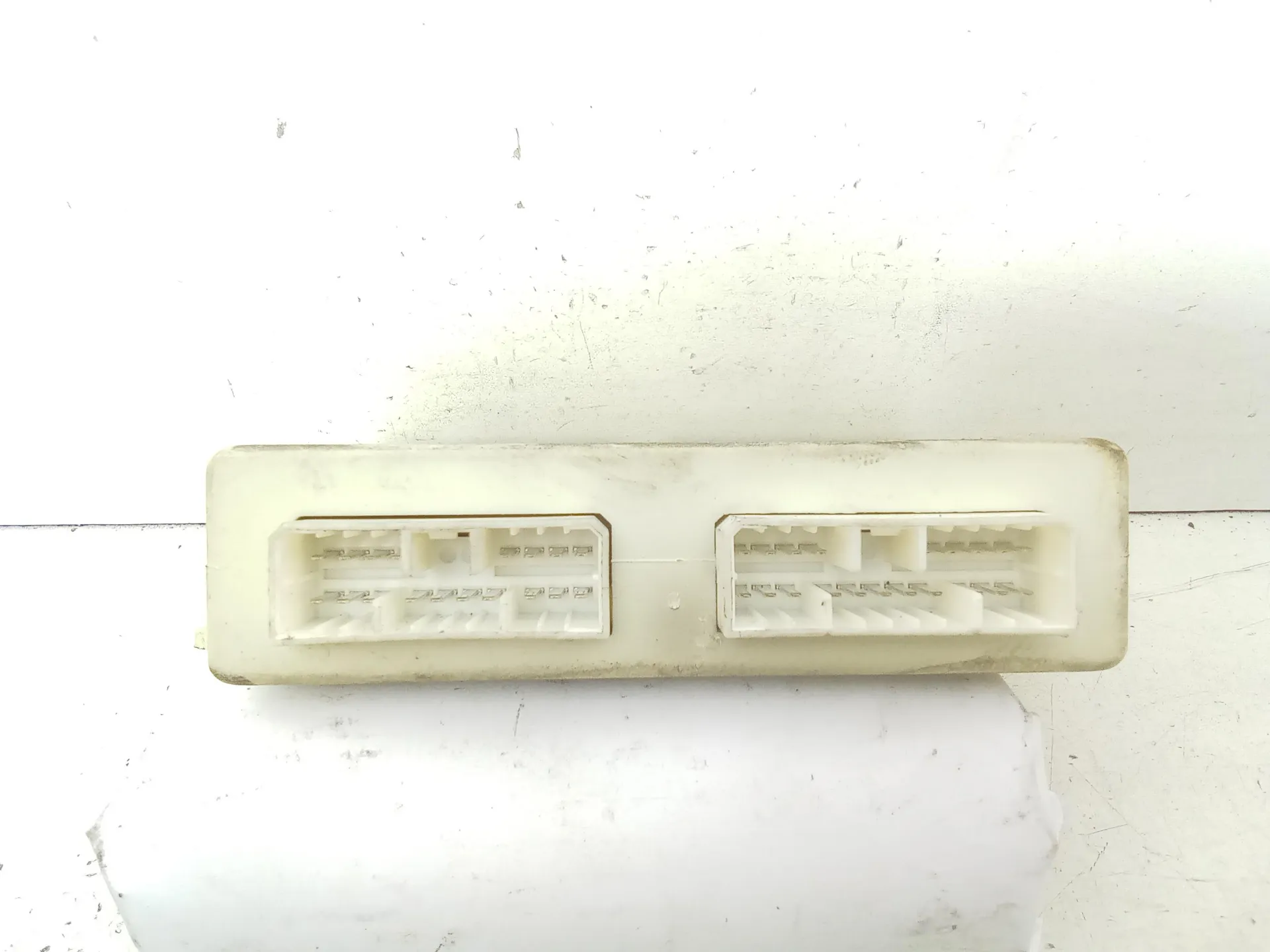 CENTRALINA LUCI con codice 60651187 da ALFA ROMEO 156 Berlina Serie (932_) (97>03) 1900 Diesel (2003)