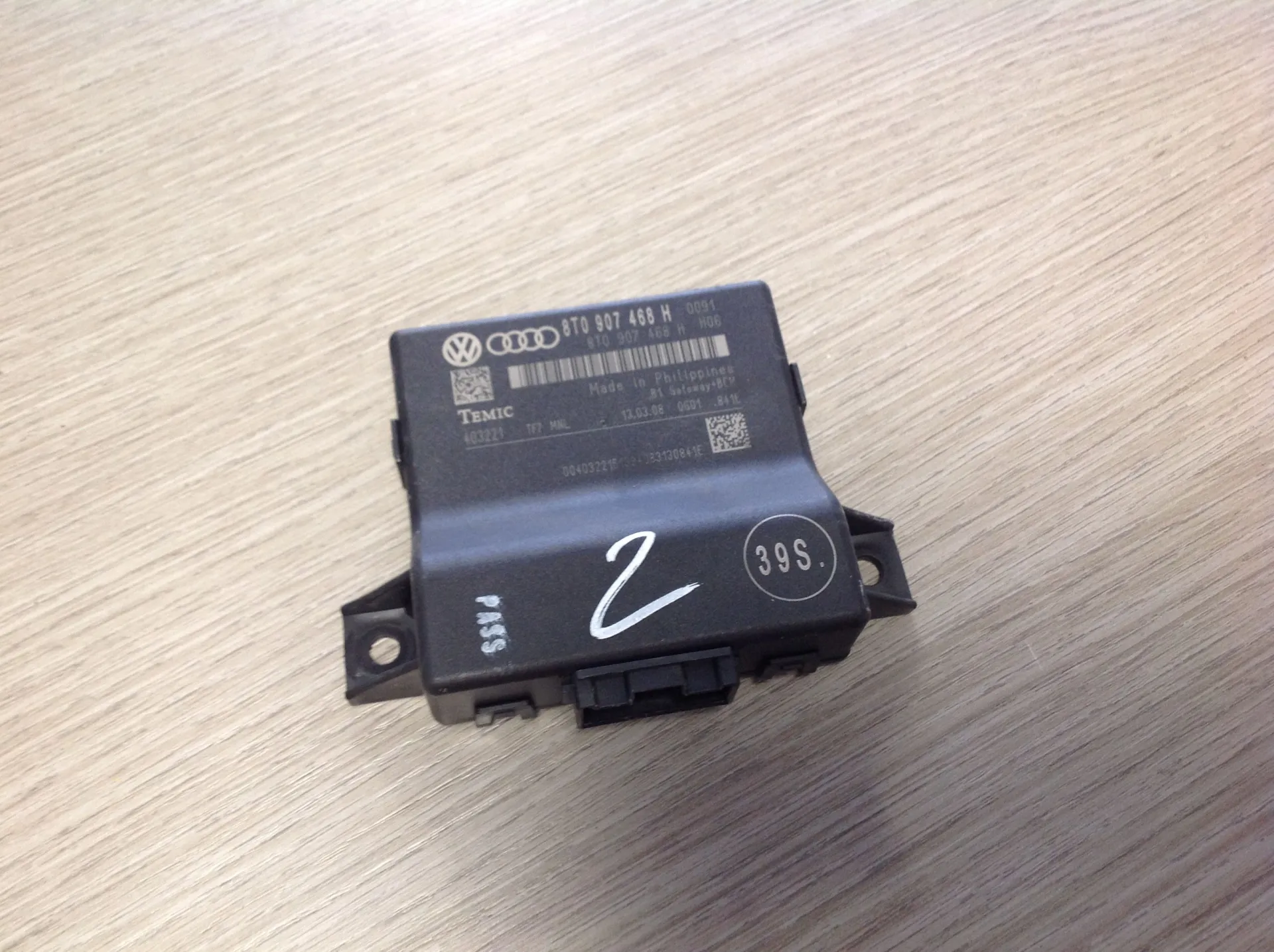 CENTRALINA MODULO DI CONTROLLO con codice 8T0907468H da AUDI A4 Berlina (07>10) Diesel (2010)