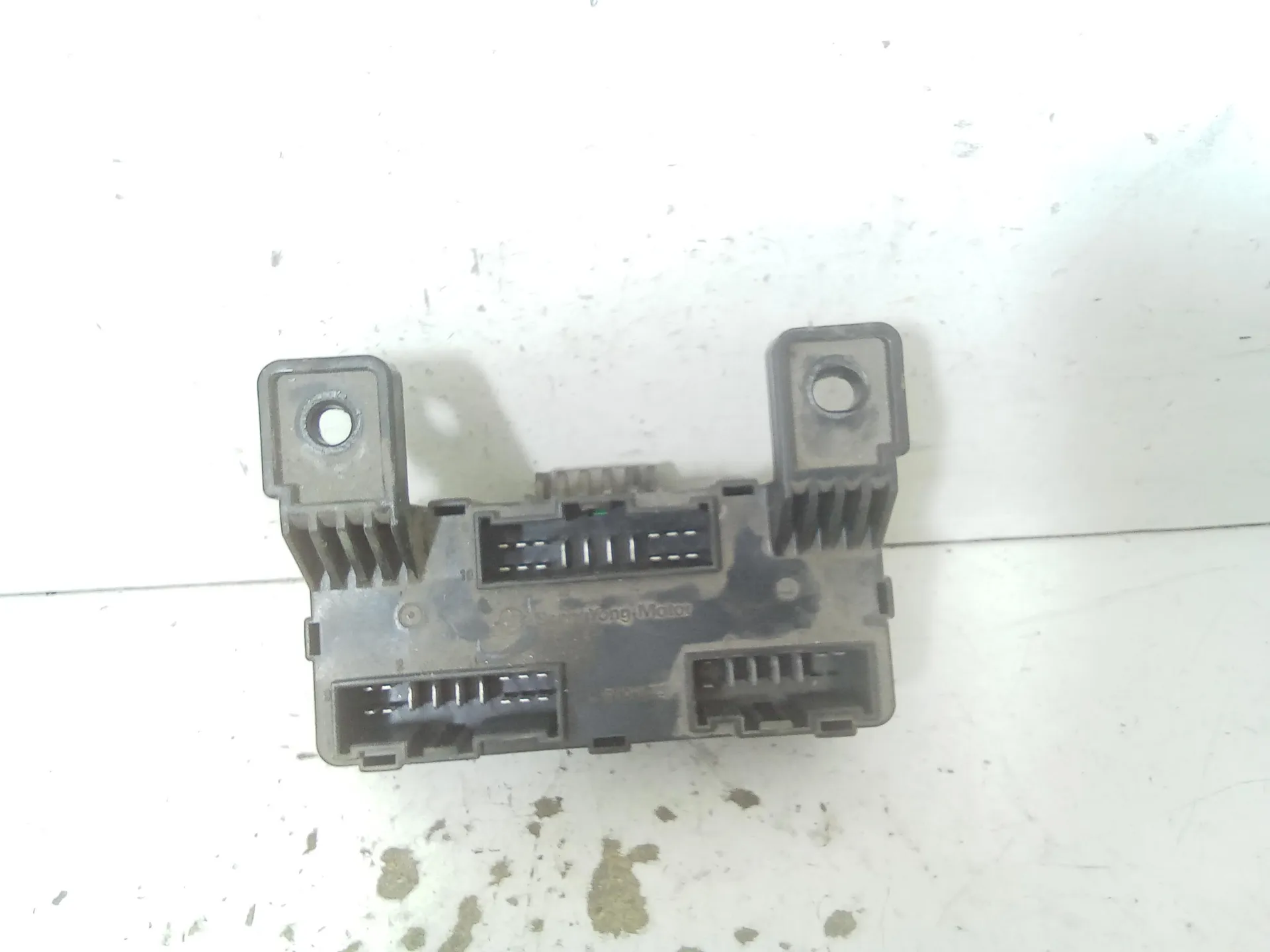 CENTRALINA MODULO DI CONTROLLO con codice 82150-34030 da SSANGYONG Korando 2Â° Serie 2000 Diesel 129 (2011)