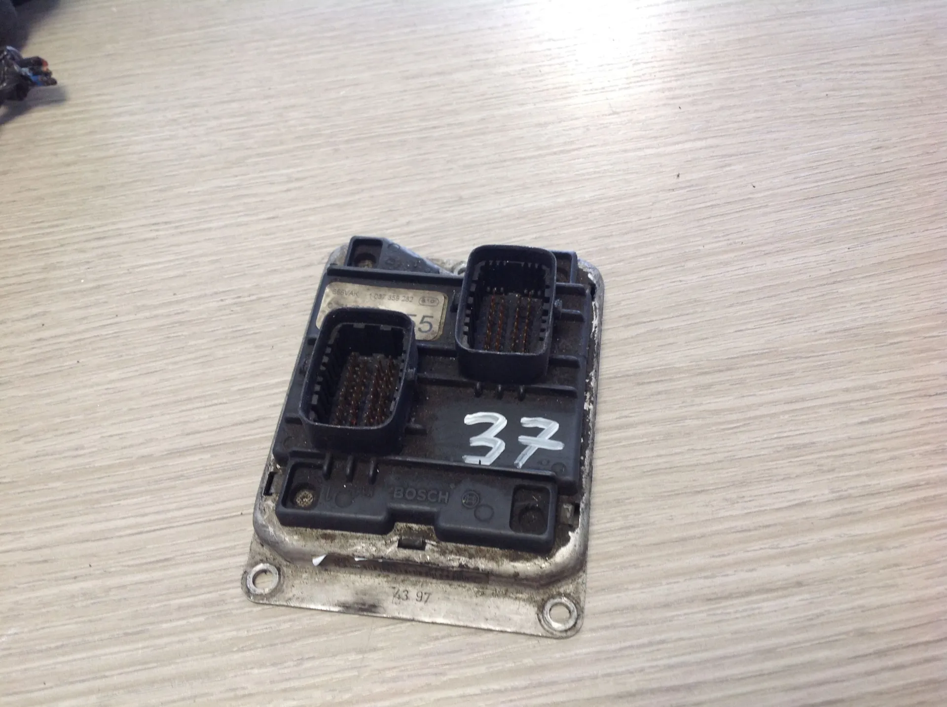 CENTRALINA MOTORE con codice 0261204732 da ALFA ROMEO 156 Berlina Serie (932_) (97>03) Benzina (2000)