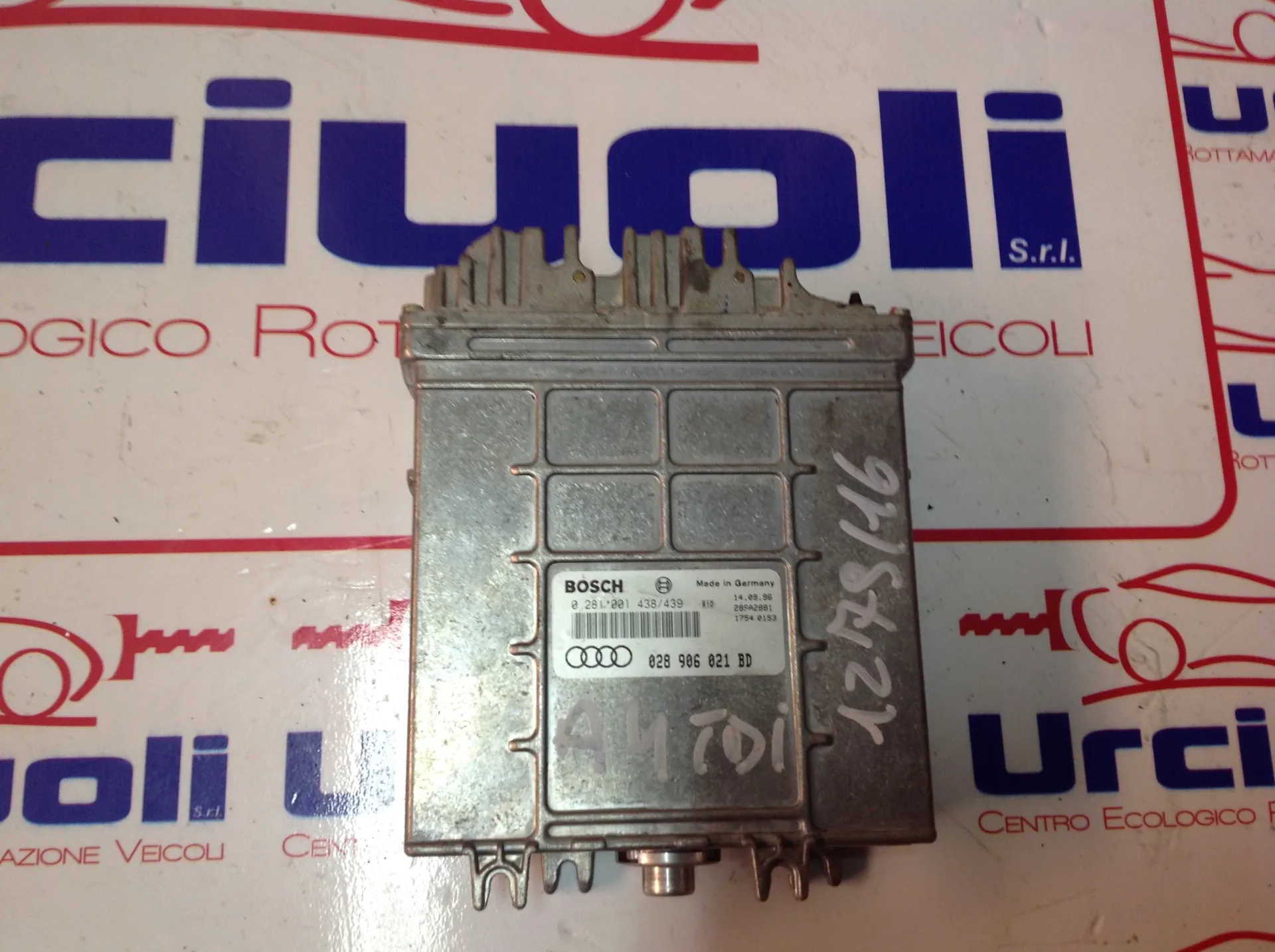0281001438/439 028906021BD CENTRALINA MOTORE AUDI A4 Avant (B5) (94>00) 1900 Diesel