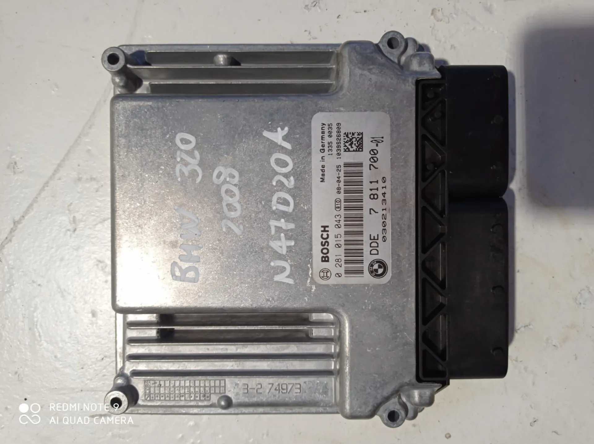 CENTRALINA MOTORE con codice 0281015043 da BMW Serie 3 E90 Berlina 2Â° Serie 2000 Diesel (2008)
