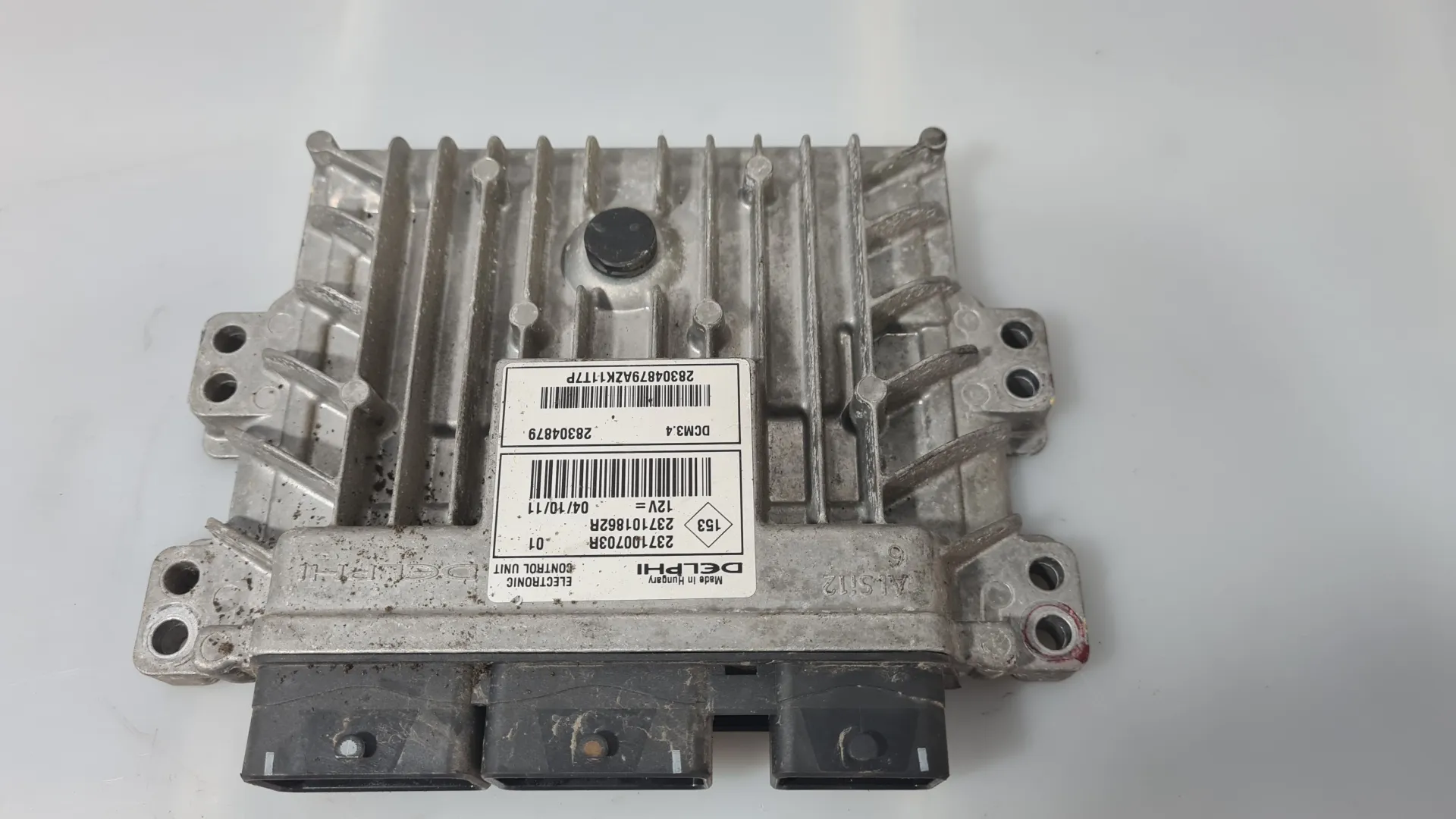 CENTRALINA MOTORE con codice 28304879 da DACIA Sandero 1° Serie con codice motore K9kE8 Diesel 1500 (08>12)