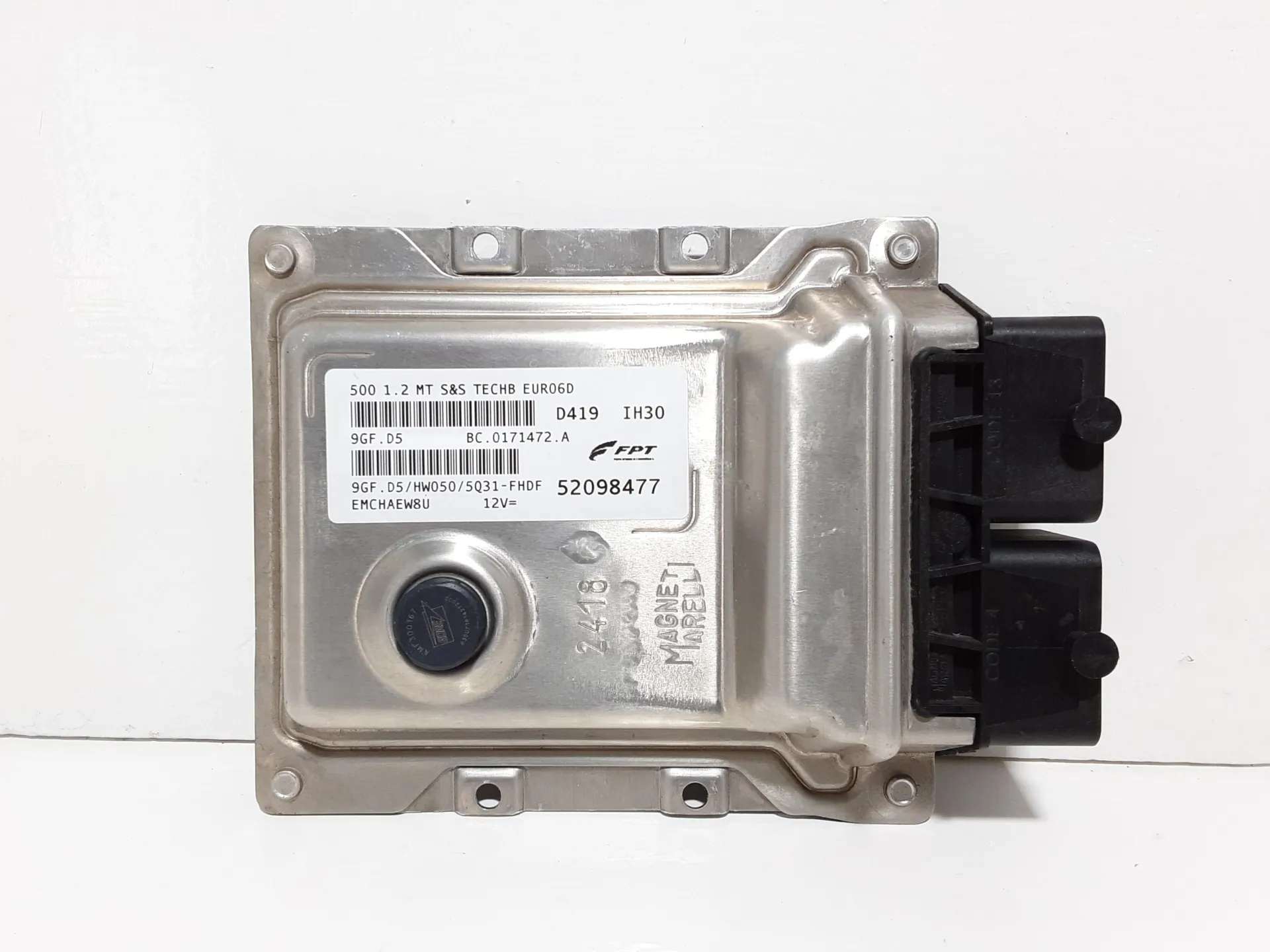 CENTRALINA MOTORE con codice 52098477 da FIAT 500 Serie (15>) 1200 Benzina 51 kW / 69 CV con codice motore 169A4000/169 A4.000 (2018)