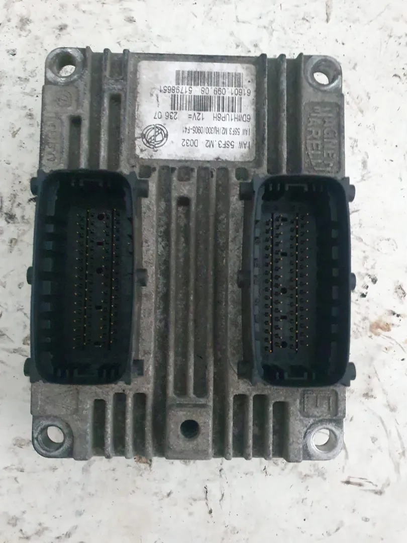 CENTRALINA MOTORE con codice 51798651 da FIAT Grande Punto 3Â° Serie 1400 Benzina (2011)