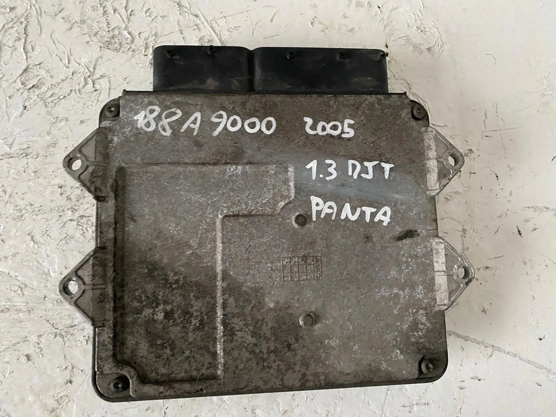 CENTRALINA MOTORE FIAT Panda 2Â° Serie 1300 Diesel con codice motore 188A9000/188A9000 (2005)