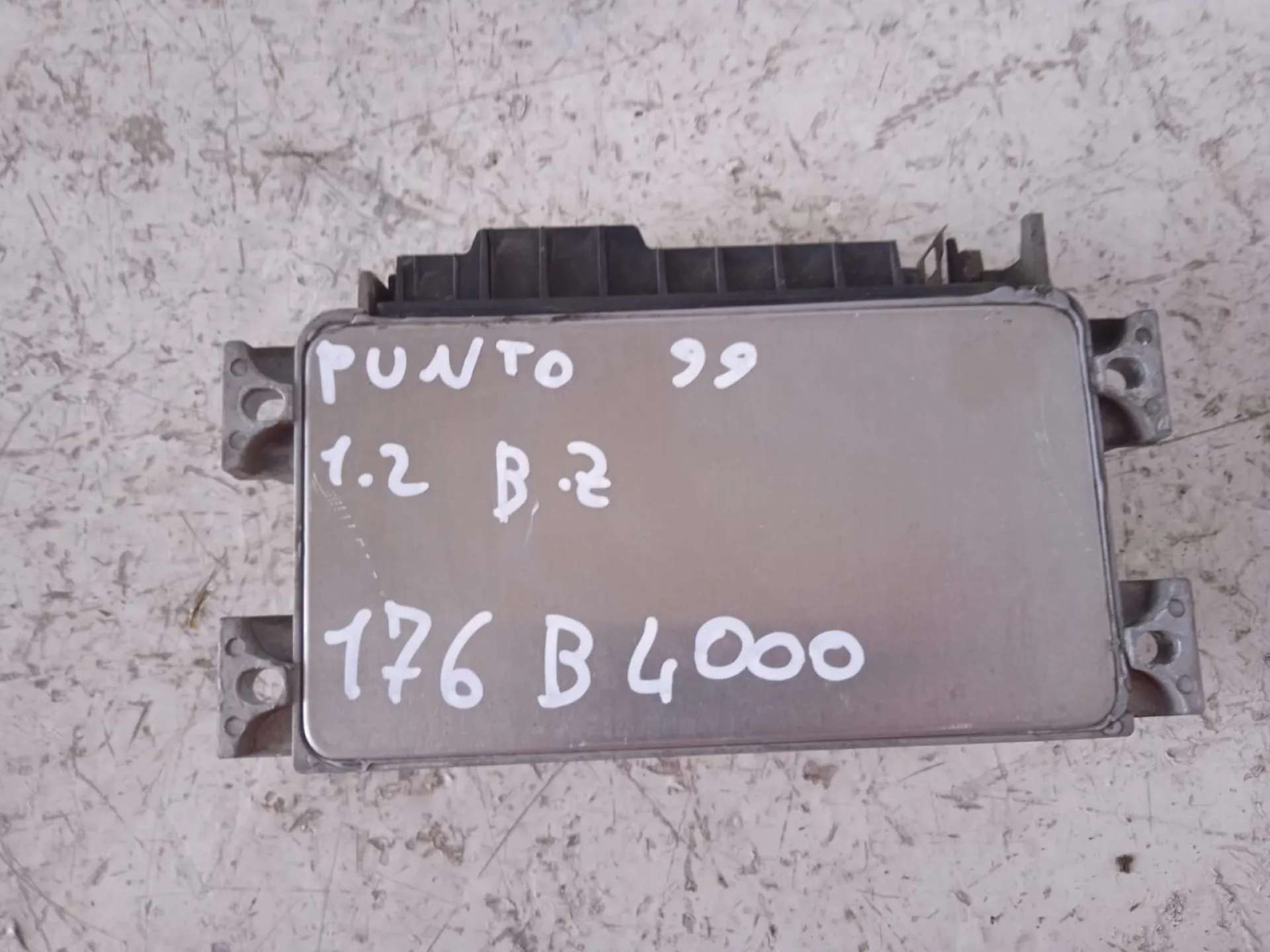 CENTRALINA MOTORE con codice 46545152 da FIAT Punto Berlina 3P 1200 Benzina con codice motore 176B4000/176B4000 (1999)