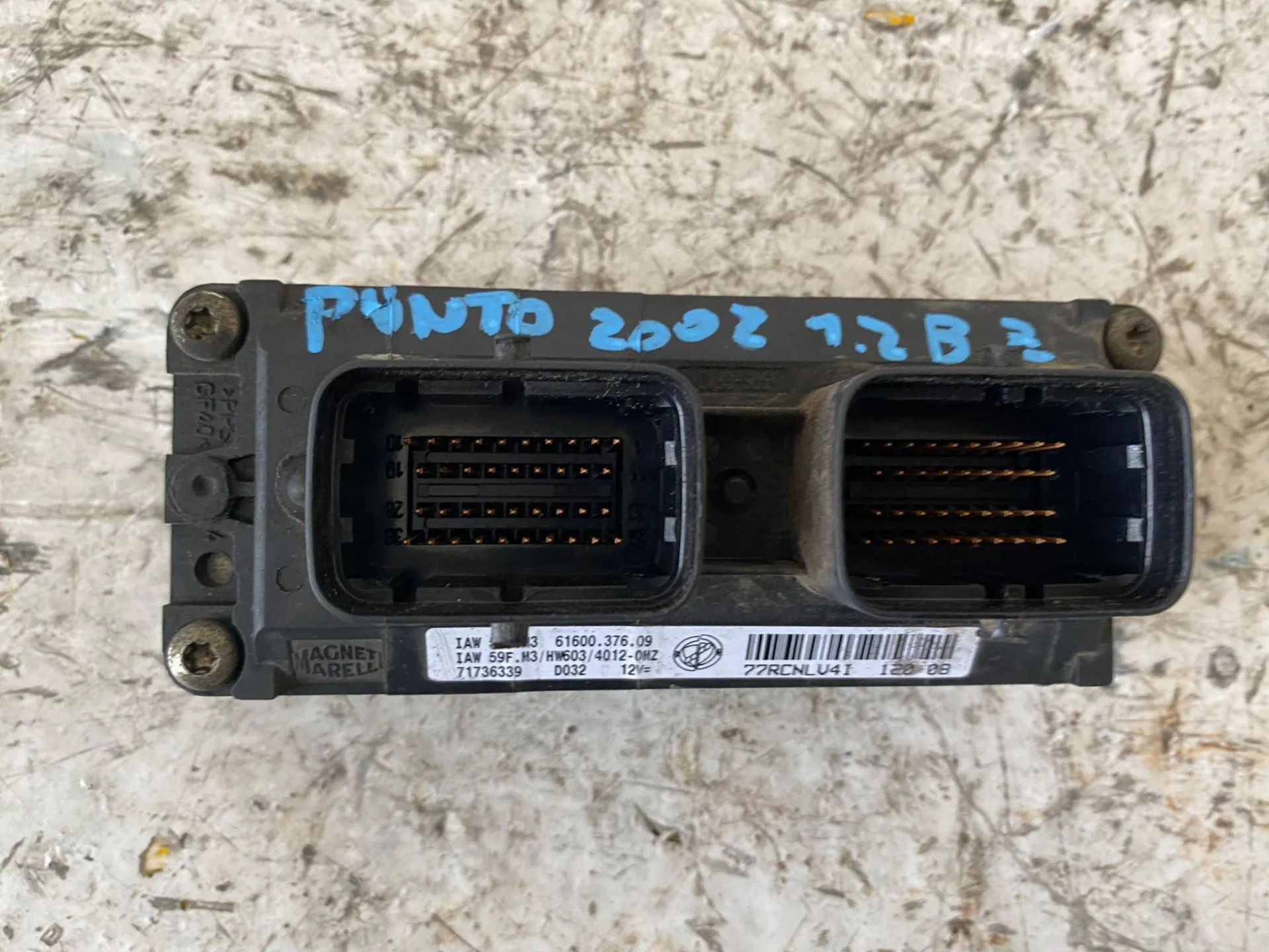 CENTRALINA MOTORE con codice 6160037609 da FIAT Punto Berlina 3P 2Â° Serie 1200 Benzina con codice motore 188A4000/188A4000 (2002)
