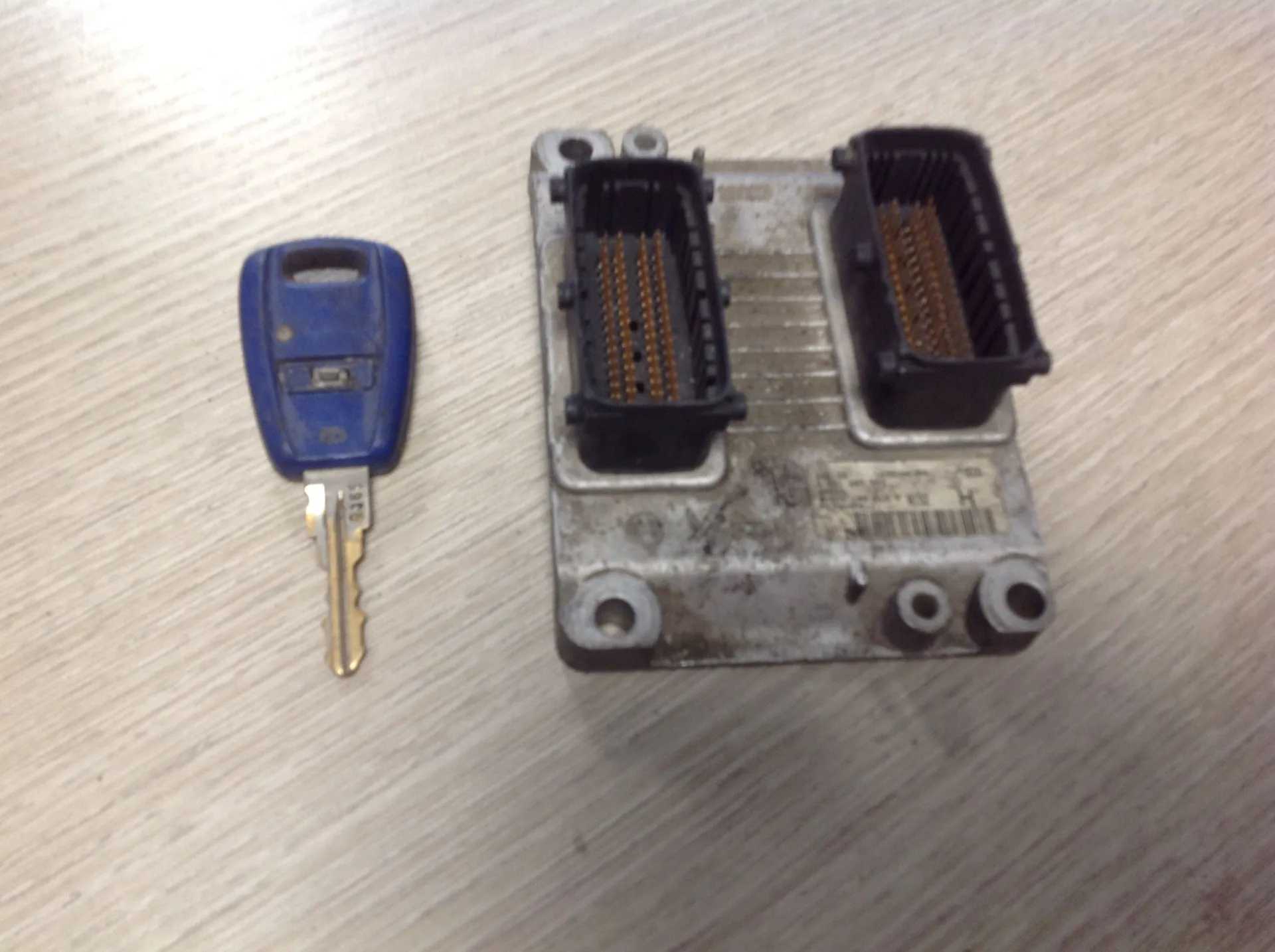 CENTRALINA MOTORE con codice 0261207903 da FIAT Punto Berlina 3P 2Â° Serie Benzina (1999)