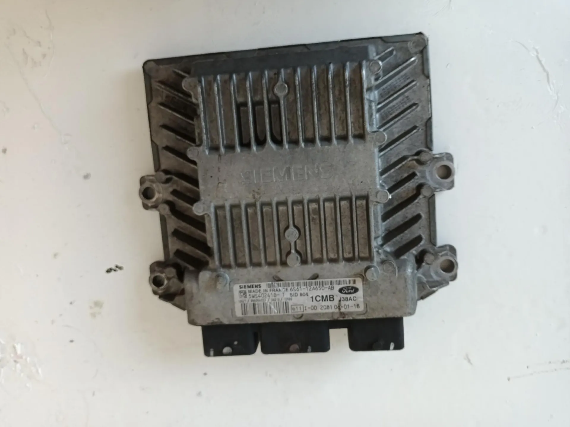 CENTRALINA MOTORE con codice 6S61-12A650-AB da FORD Fiesta 5Â° Serie 1400 Diesel con codice motore F6JB (2005)