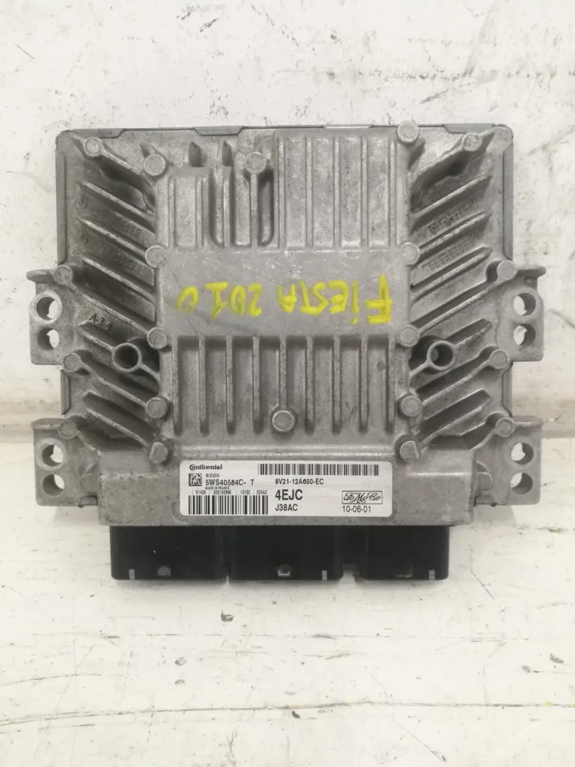 5ws40584c / 8v21 12a650 ec / 4ejc / j38ac CENTRALINA MOTORE FORD Fiesta 6Â° Serie Diesel (2010)