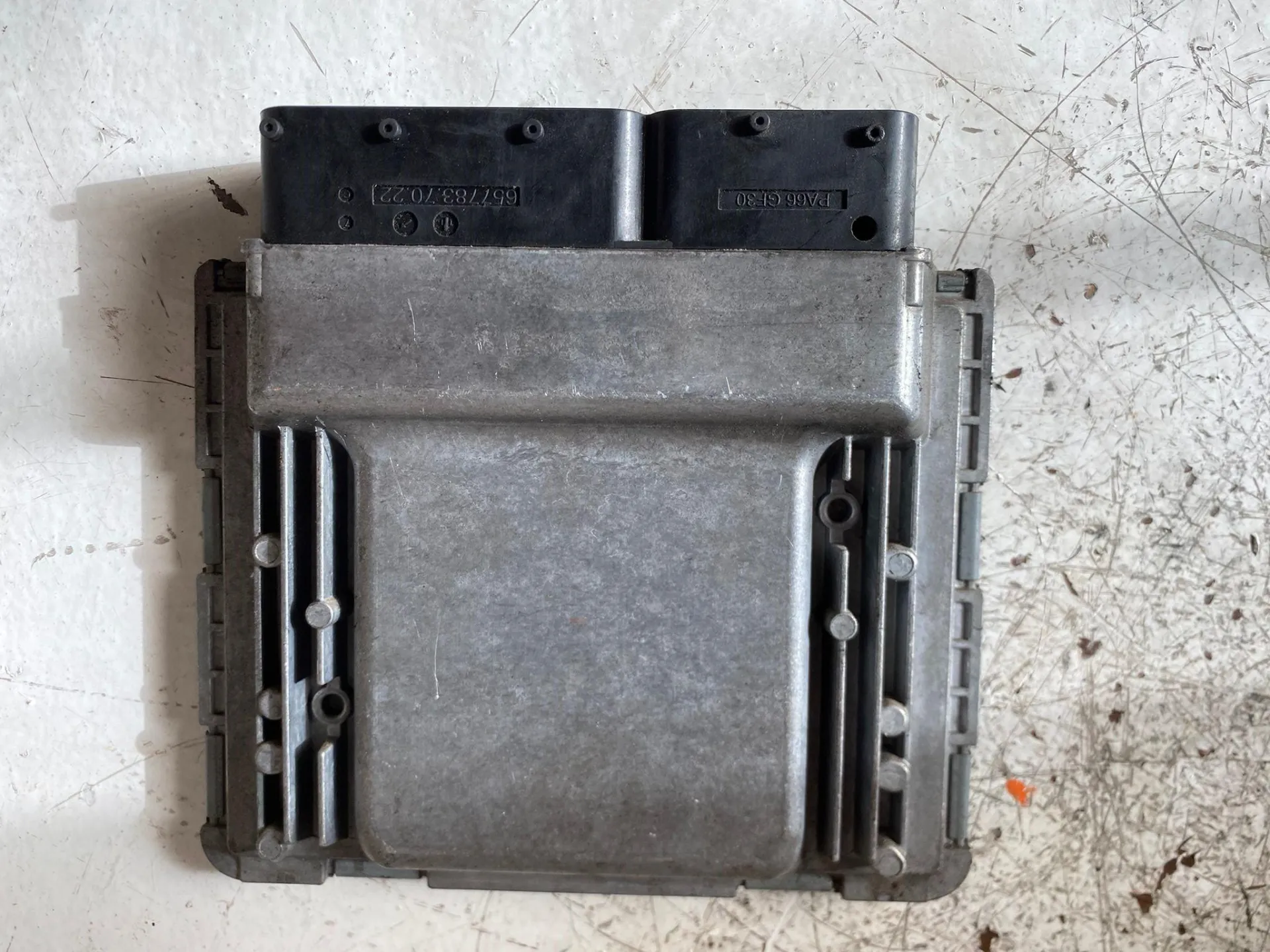 CENTRALINA MOTORE con codice 8A61-12B565-AH da FORD Fiesta 6Â° Serie 1400 Benzina con codice motore RTJA/RTJA (2010)