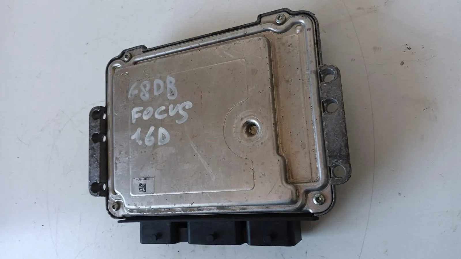 CENTRALINA MOTORE con codice 6M61-12A650-BB da FORD Focus Berlina 4Â° Serie 1600 Diesel con codice motore G8DB/G8DB (2010)