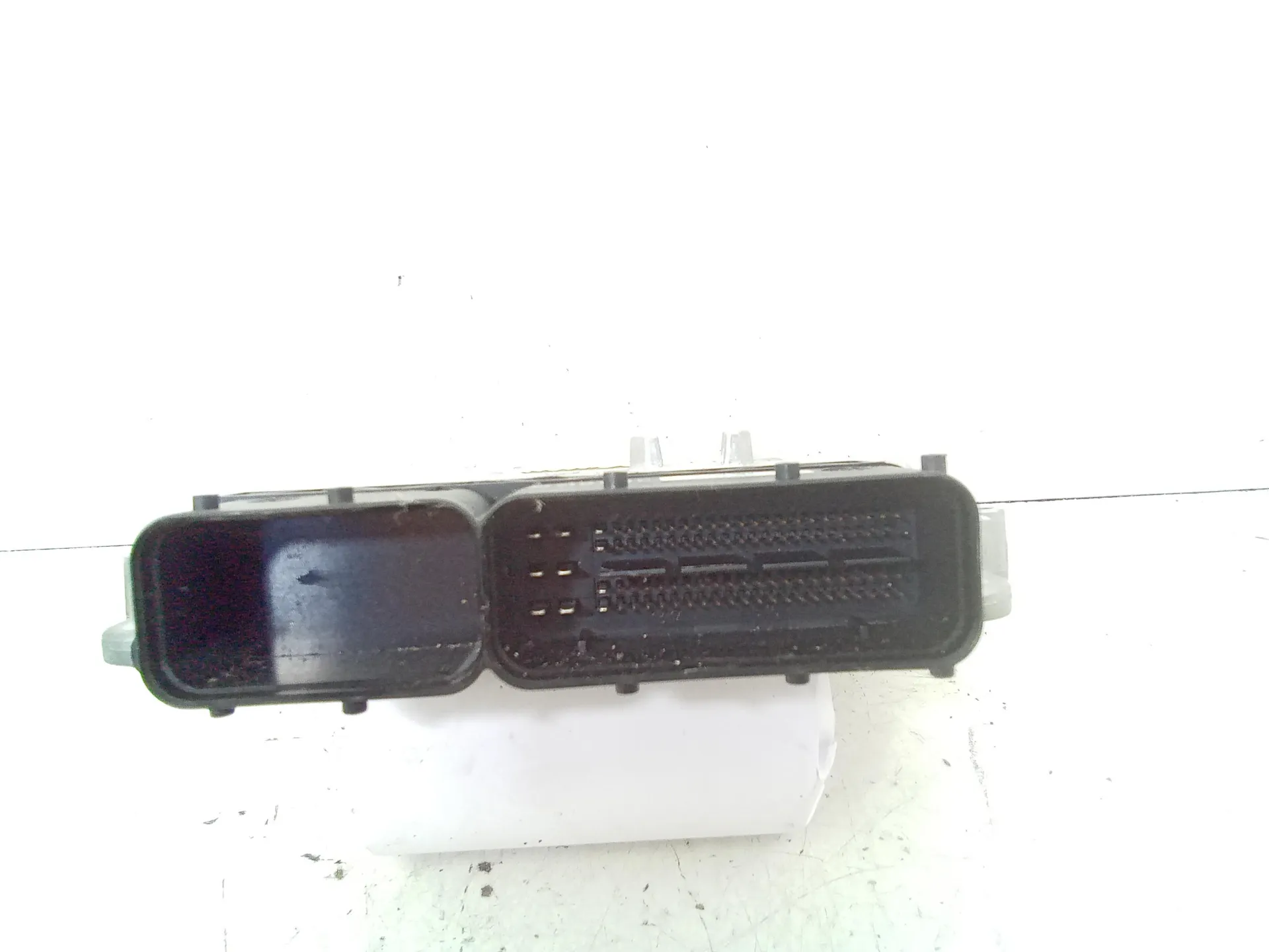 CENTRALINA MOTORE con codice 39110-02id0 da HYUNDAI i10 1Â° Serie 1100 Bifuel/Gas 48 (2010)