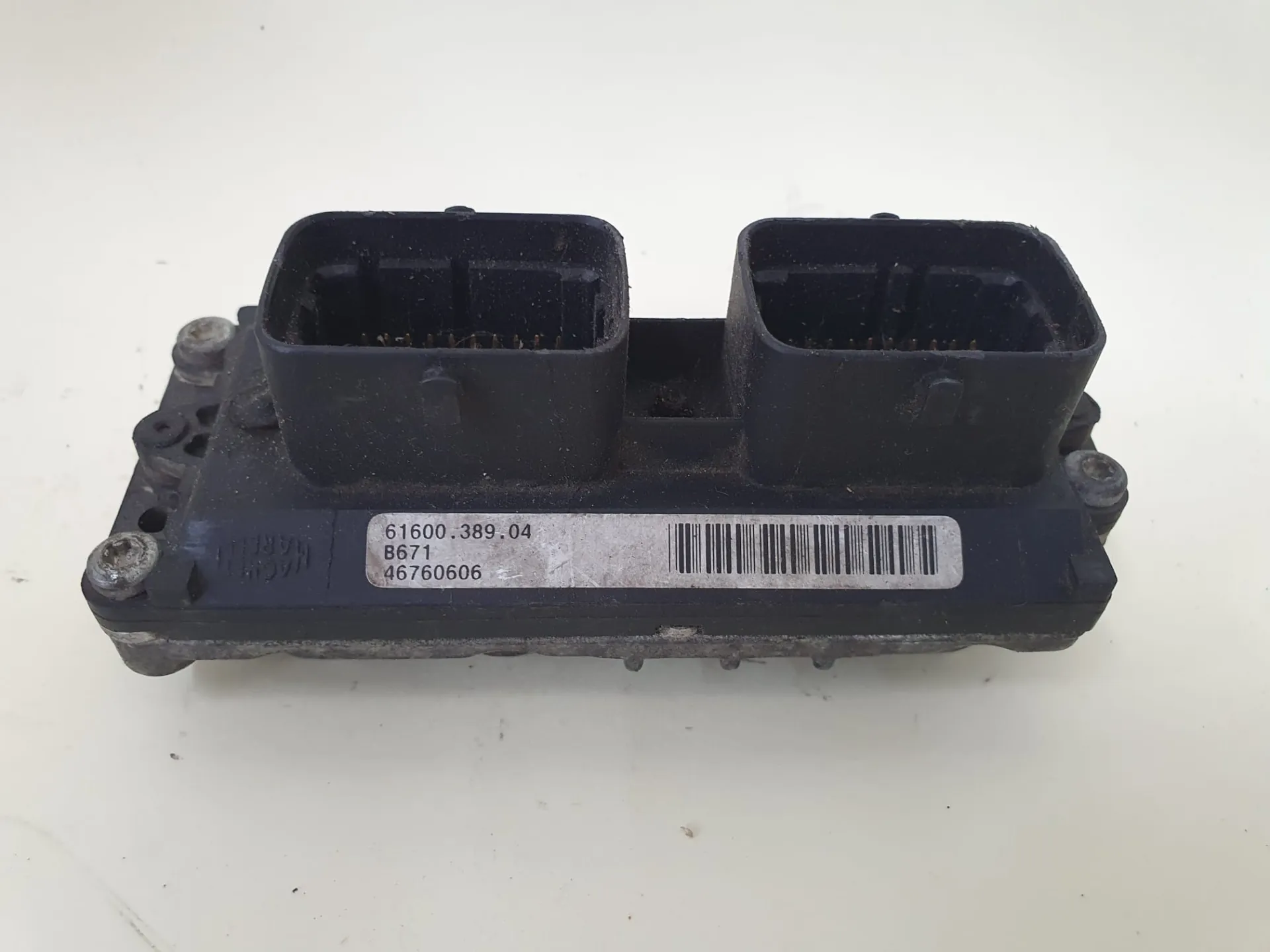 Centralina motore Iniezione Fiat Punto del 2004 1.2 Benzina CODICE RICAMBIO : 46760606