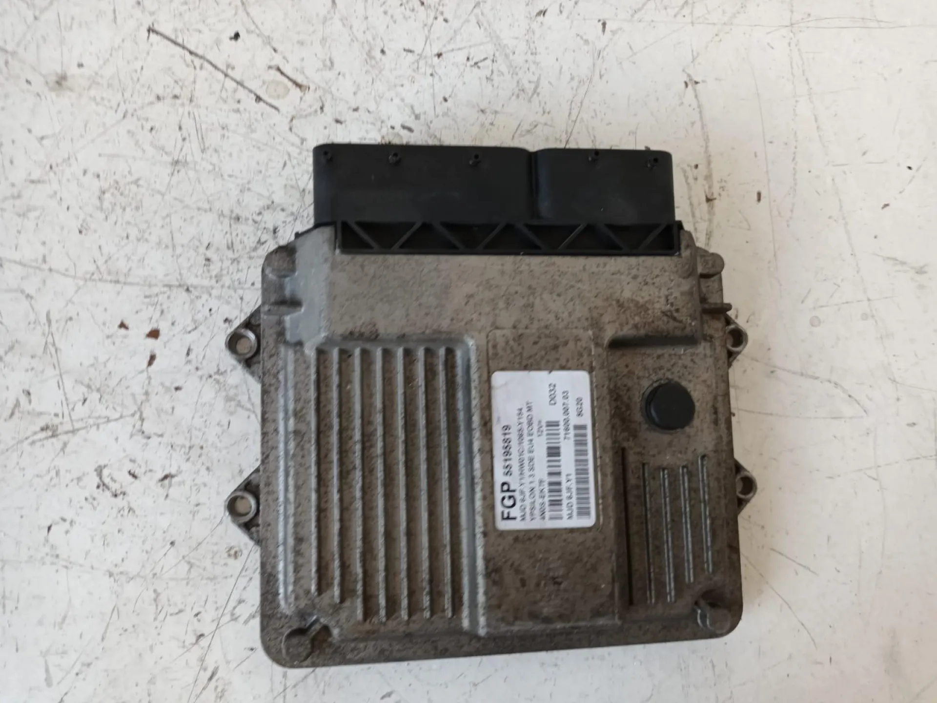 CENTRALINA MOTORE con codice 55195819 da LANCIA Ypsilon 1Â° Serie 1300 Diesel con codice motore 188A9000/188A9000 (2006)
