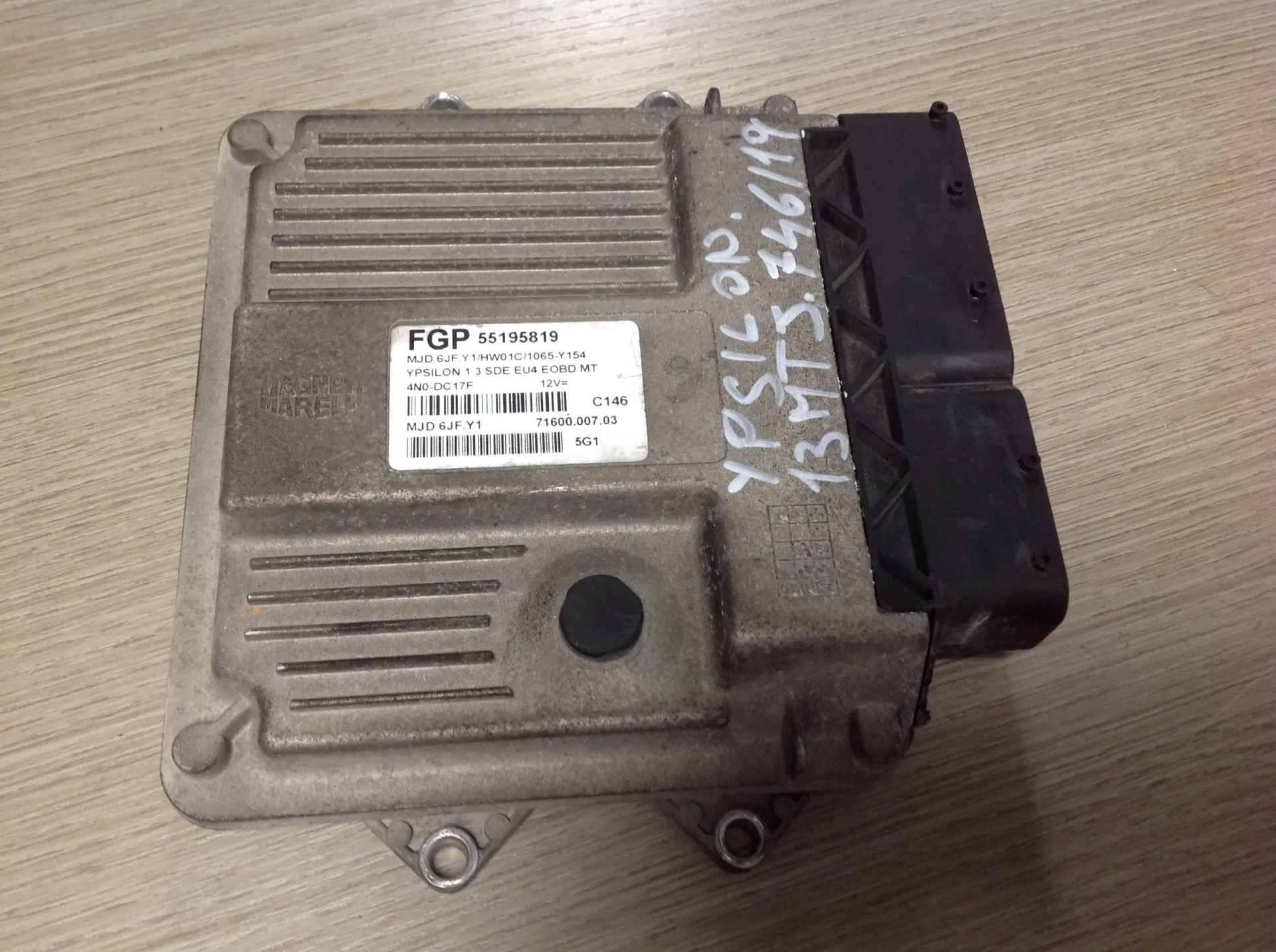 CENTRALINA MOTORE con codice 55195819 MJD6JF.Y1 da LANCIA Ypsilon 1Â° Serie Diesel (2005)