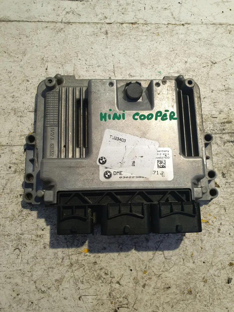 CENTRALINA MOTORE con codice TU23403 / 631332 / 9002703828 da MINI Cooper 2° Serie 1600 Benzina (2009)