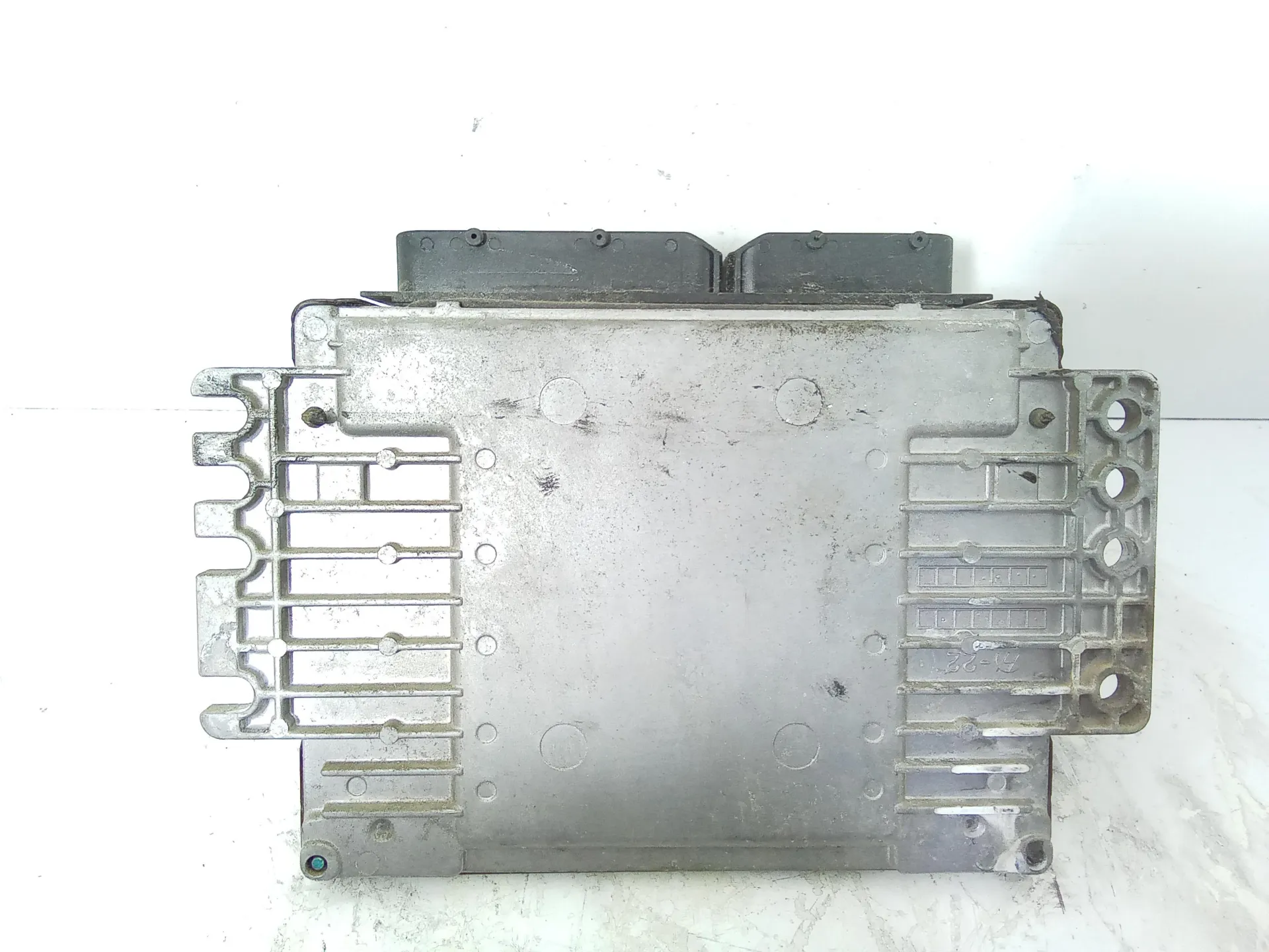 CENTRALINA MOTORE con codice Mec37-300 da NISSAN Micra 6Â° Serie 1240 Benzina 59 (2009)