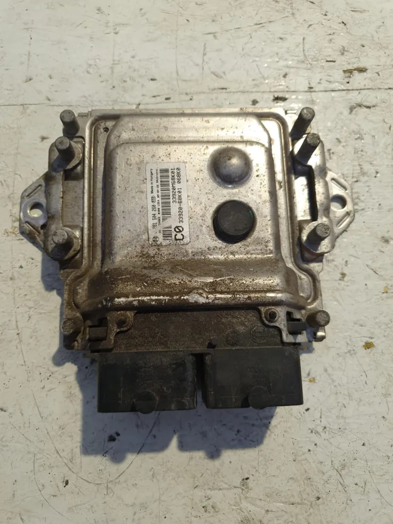 CENTRALINA MOTORE con codice 33920M68K01 / 0261S04260 da NISSAN Pixo 1Â° Serie 1000 Benzina (2010)