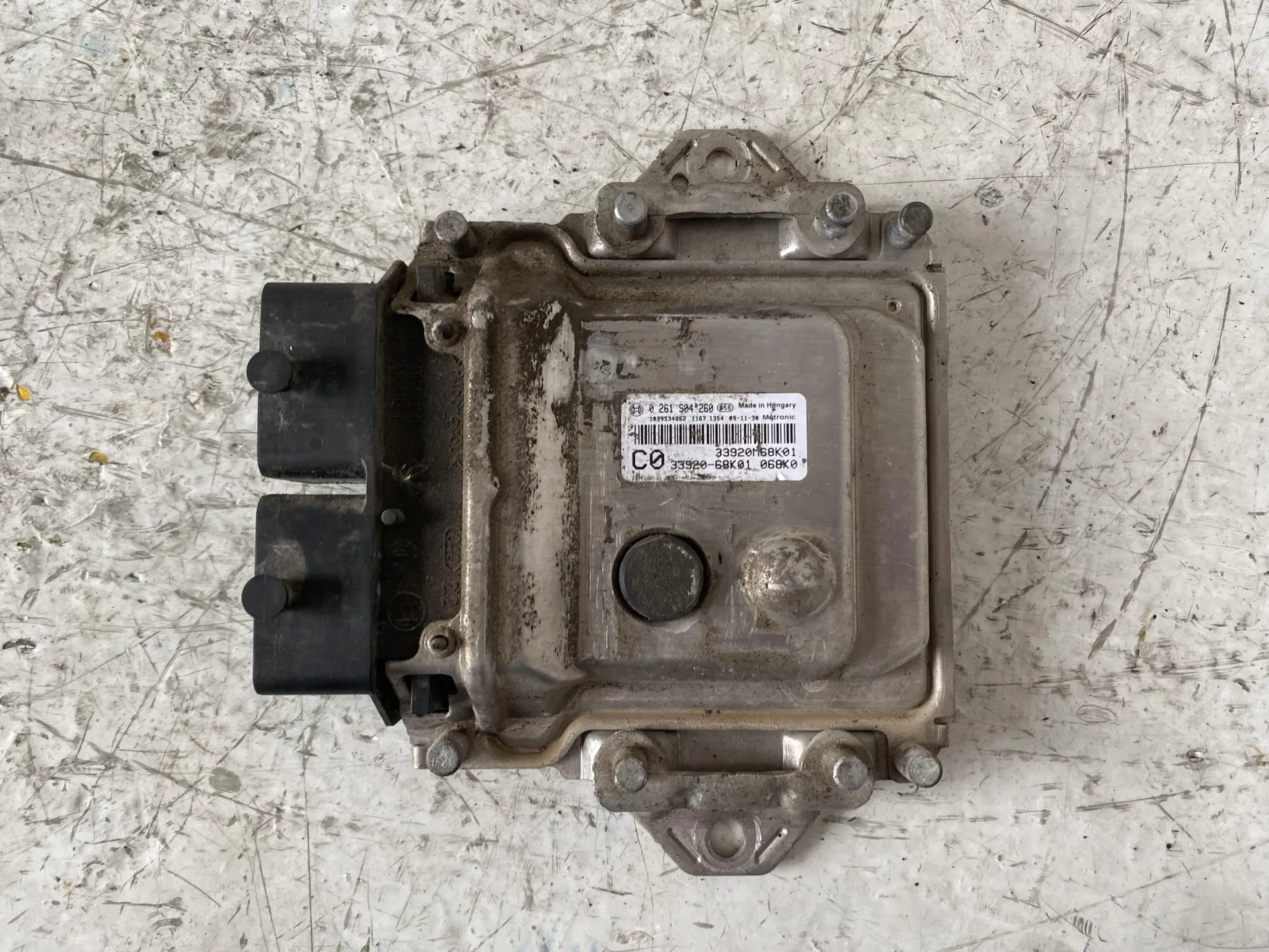 CENTRALINA MOTORE con codice 0261S04260 da NISSAN Pixo 1Â° Serie 1000 Benzina con codice motore K10B/K10B (2010)