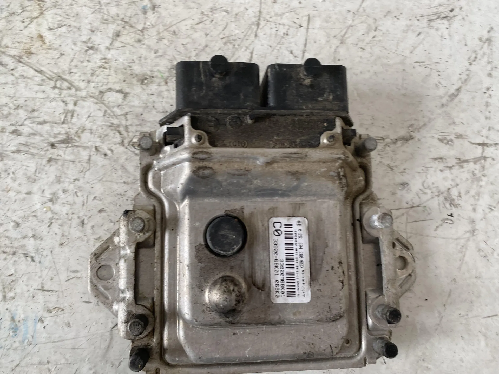 CENTRALINA MOTORE con codice 0261S04260 da NISSAN Pixo 1Â° Serie 1000 Benzina con codice motore K10B/K10B (2010)