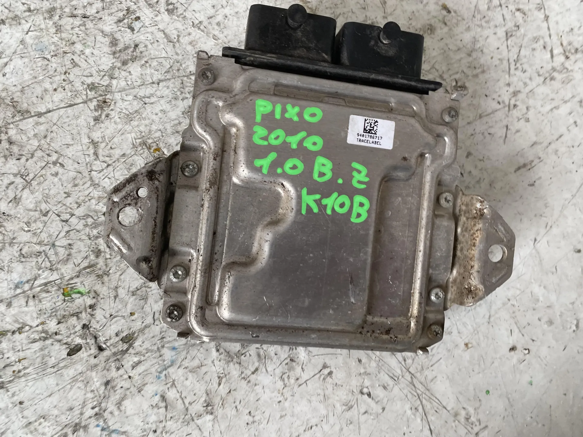 CENTRALINA MOTORE con codice 0261S04260 da NISSAN Pixo 1Â° Serie 1000 Benzina con codice motore K10B/K10B (2010)