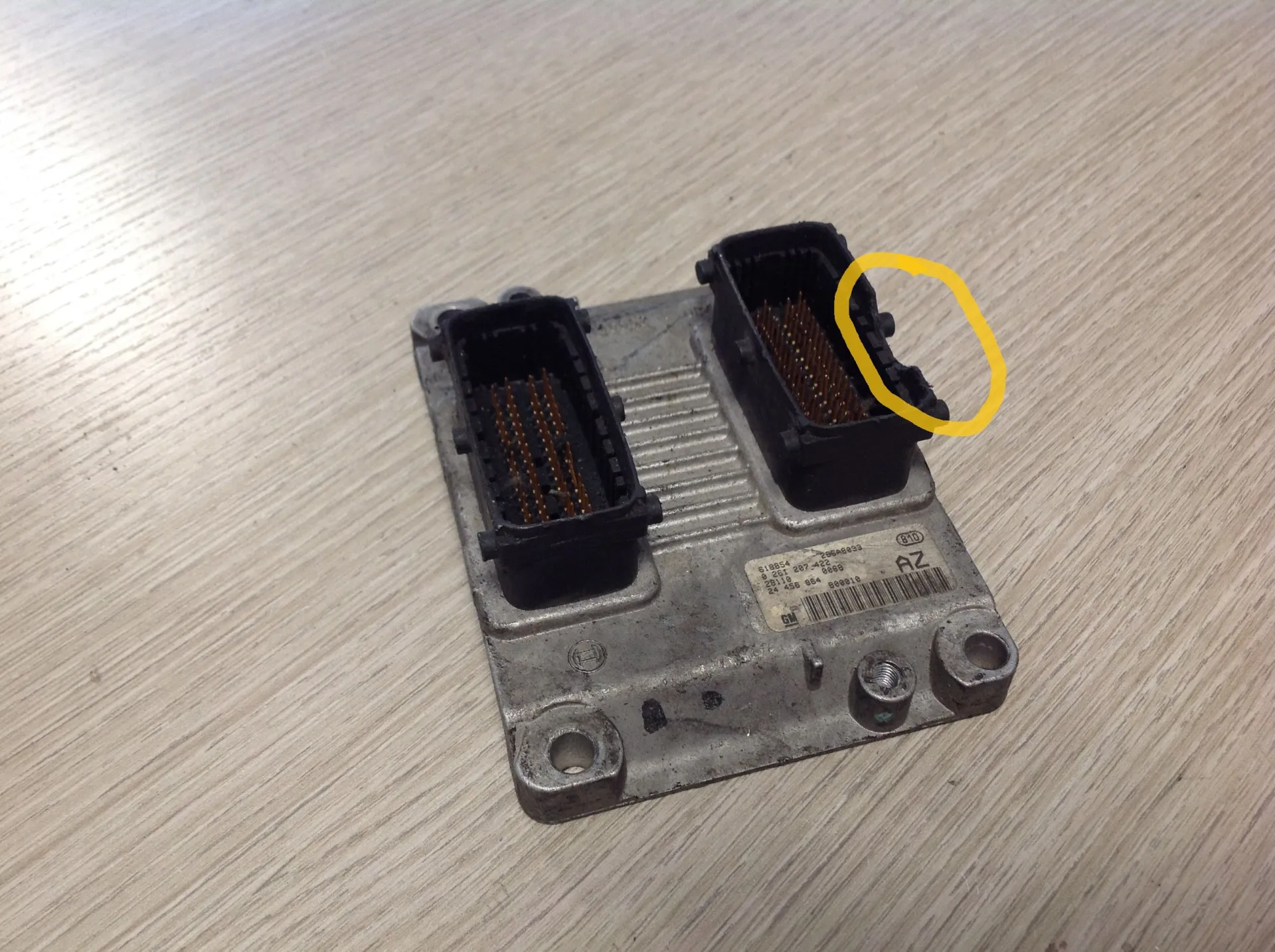 CENTRALINA MOTORE con codice 0261207422 da OPEL Agila 1Â° Serie Benzina (2001)