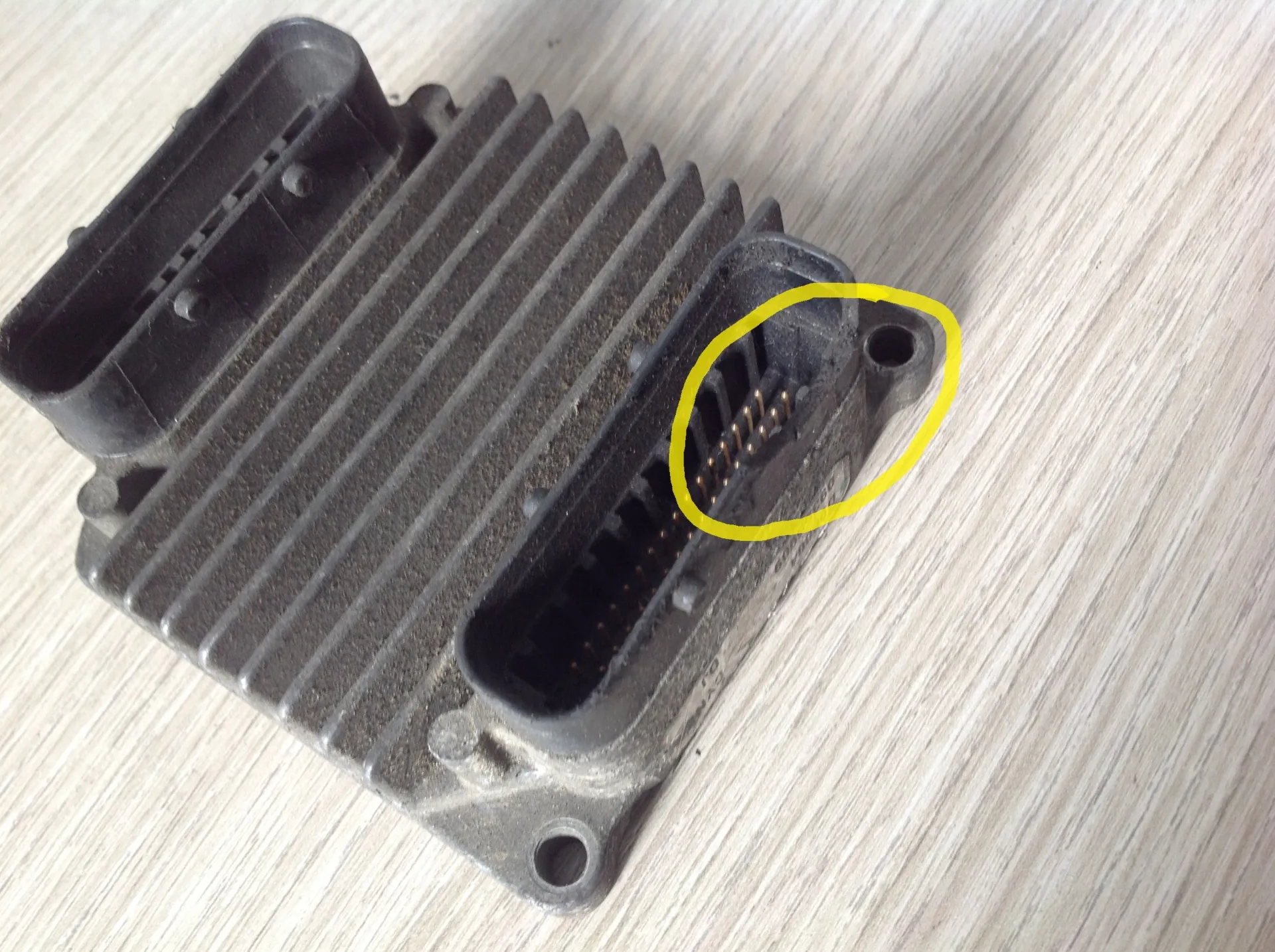 CENTRALINA MOTORE con codice 09355909 da OPEL Astra G Berlina Benzina (2000)