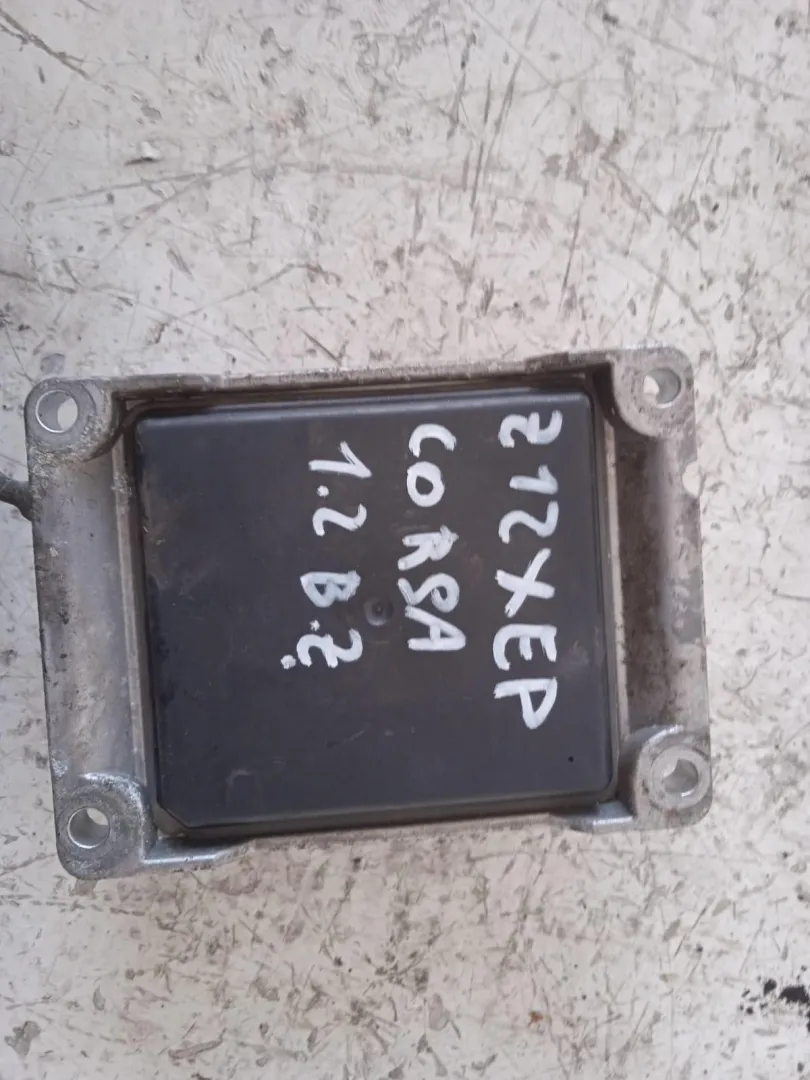 CENTRALINA MOTORE con codice 0261208940 da OPEL Corsa D 5P 1Â° Serie 1200 Benzina con codice motore Z12XEP/Z12XEP (2010)