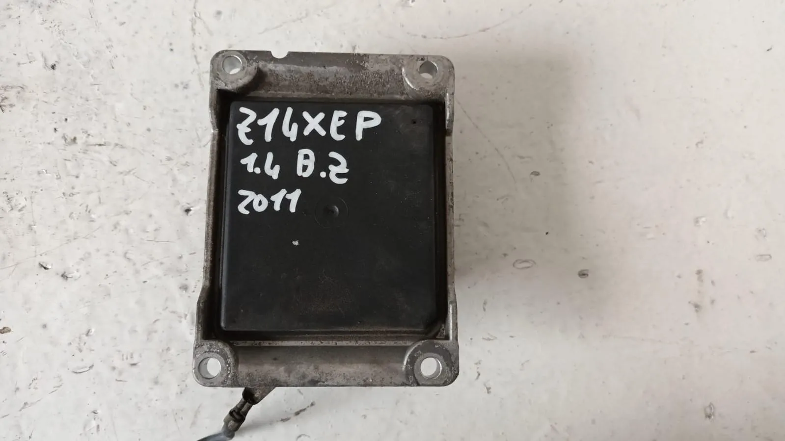 CENTRALINA MOTORE con codice 0261208255 da OPEL Meriva 3Â° Serie 1400 Diesel con codice motore Z14XEP (2011)