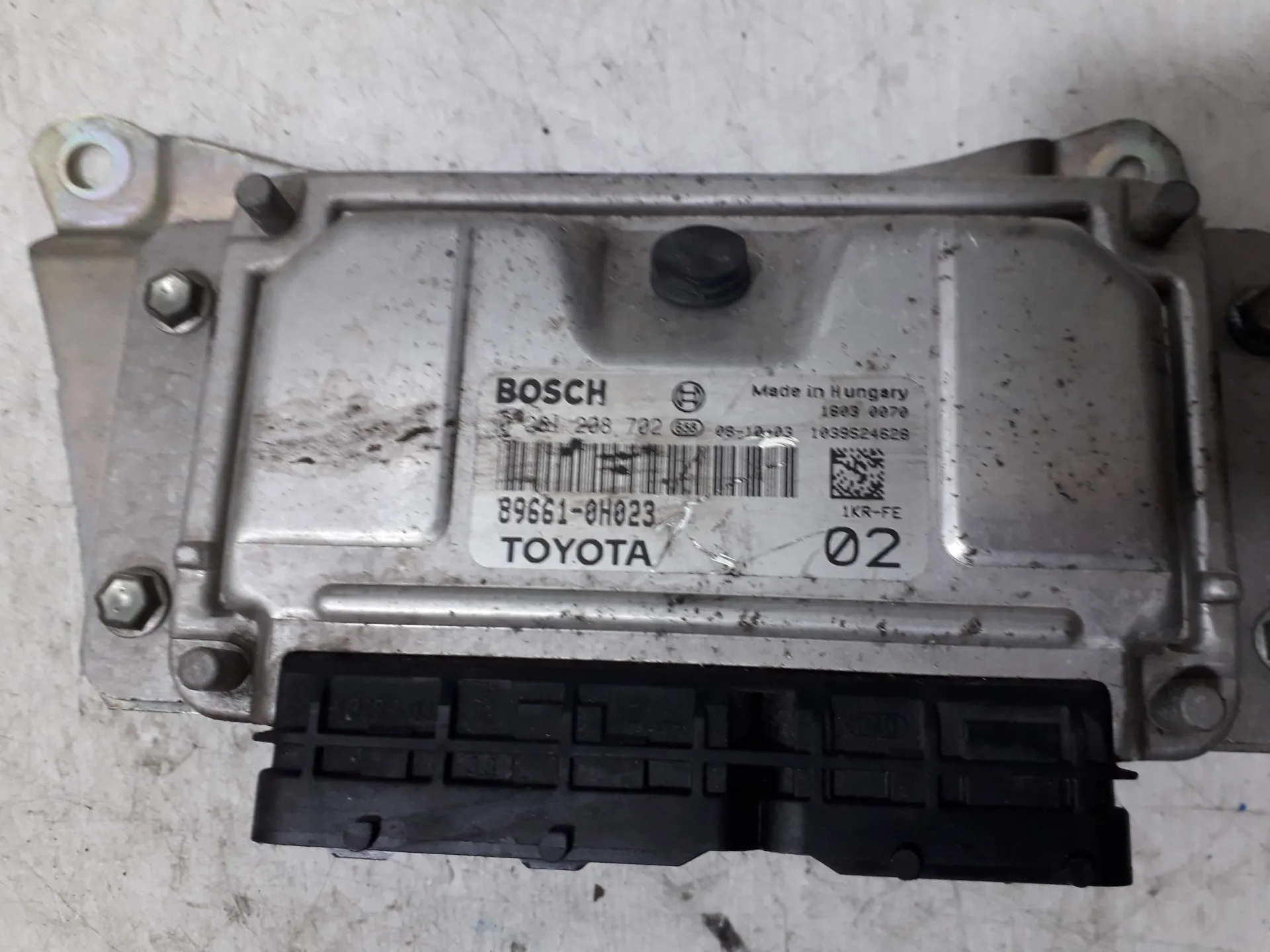 CENTRALINA MOTORE con codice 0261208702 da PEUGEOT 107 1Â° Serie 1000 Benzina (2008)