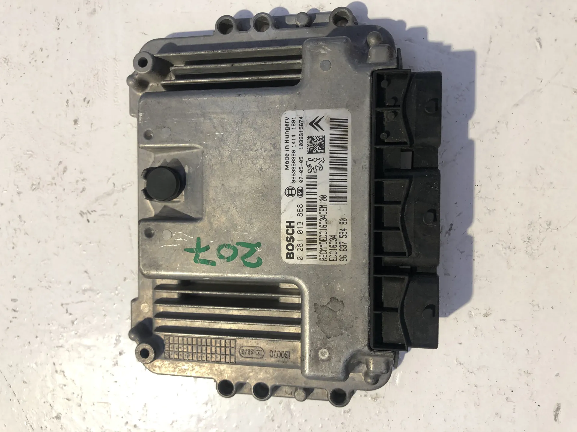 CENTRALINA MOTORE con codice 02810113868 / 9663755480 / 9653958980 / 1039S15674 da PEUGEOT 207 2Â° Serie 1600 Diesel (2011)