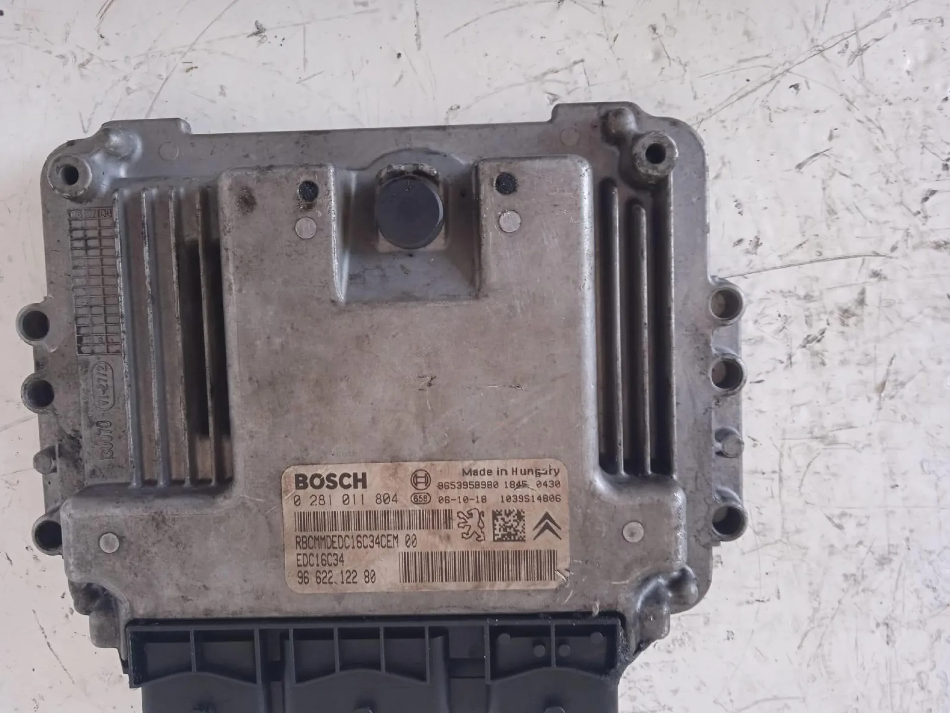 CENTRALINA MOTORE con codice 0281011804 da PEUGEOT 307 Berlina 2° Serie 1600 Diesel con codice motore 9HX/9HX (2008)