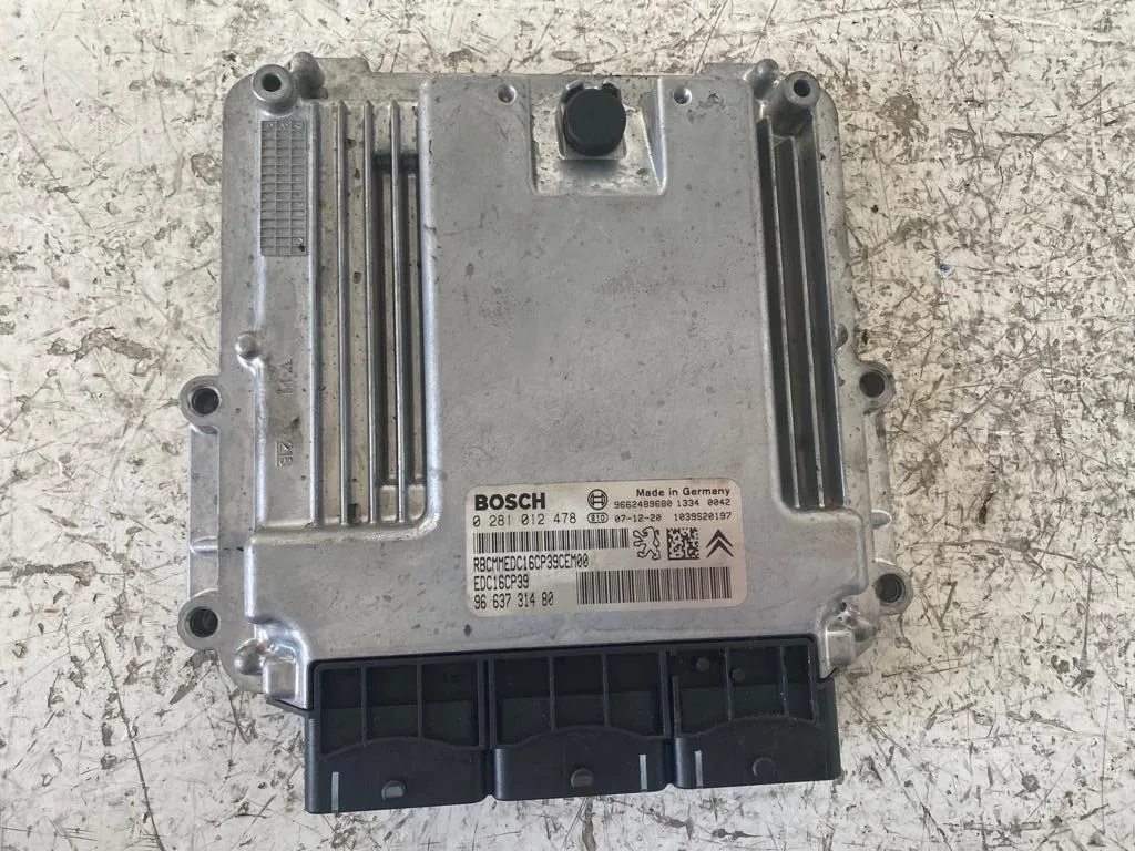 CENTRALINA MOTORE con codice 0281012478 da PEUGEOT 407 Berlina 2200 Diesel con codice motore 4H01/4H01 (2011)