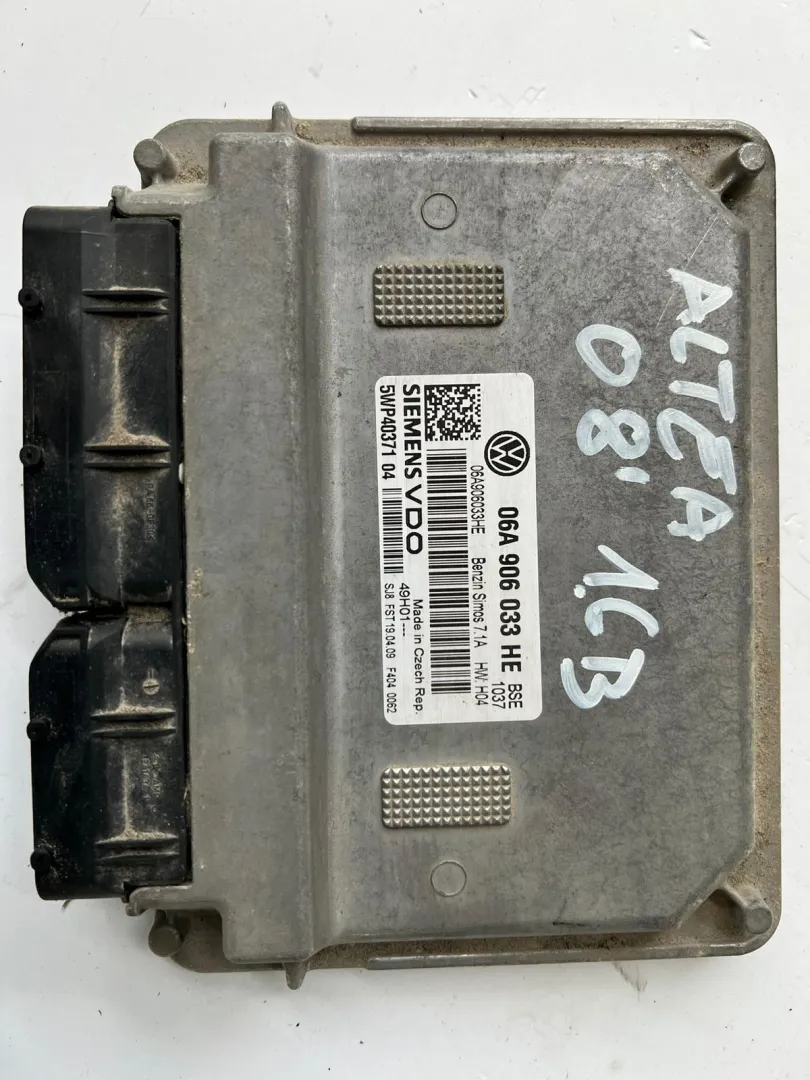 Centralina motore Seat Altea XL del 2008 1.6 Benzina CODICE RICAMBIO : 06A906033HE
