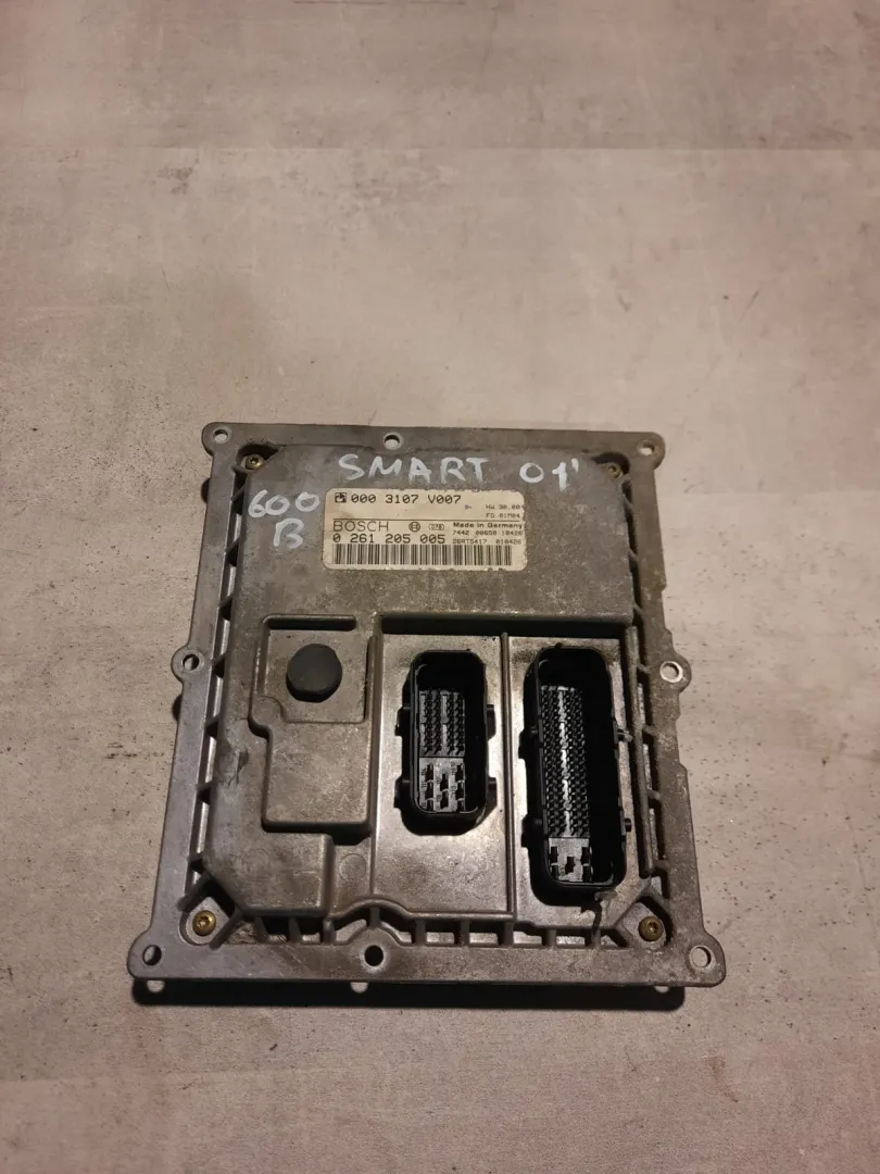 Centralina motore Smart ForTwo 0.6 B del 2001 CODICE RICAMBIO : 003107V007